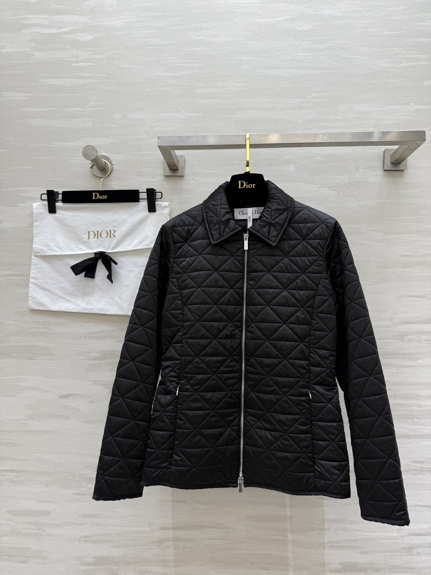 #DIO♡²⁵秋冬新款 藤格纹驼绒羽绒服 高品质定制 现货首发size：S/M/L（s码肩宽：39，胸围