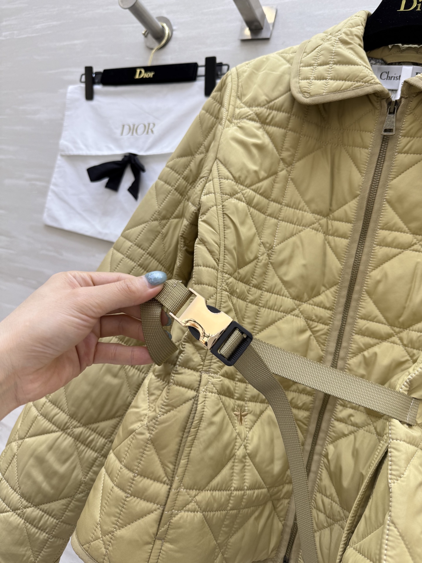 #DIO♡²⁵秋冬新款 藤格纹翻领棉服 高品质定制 现货首发size：S/M/L/XL（s码肩宽：37，