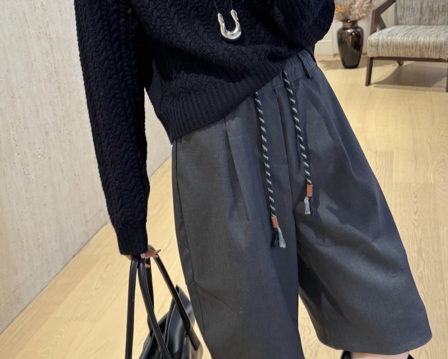 #Loew♡²⁵早秋新款 廓形中裤 高品质定制 现货首发size：26/27/28/29/30（27码腰