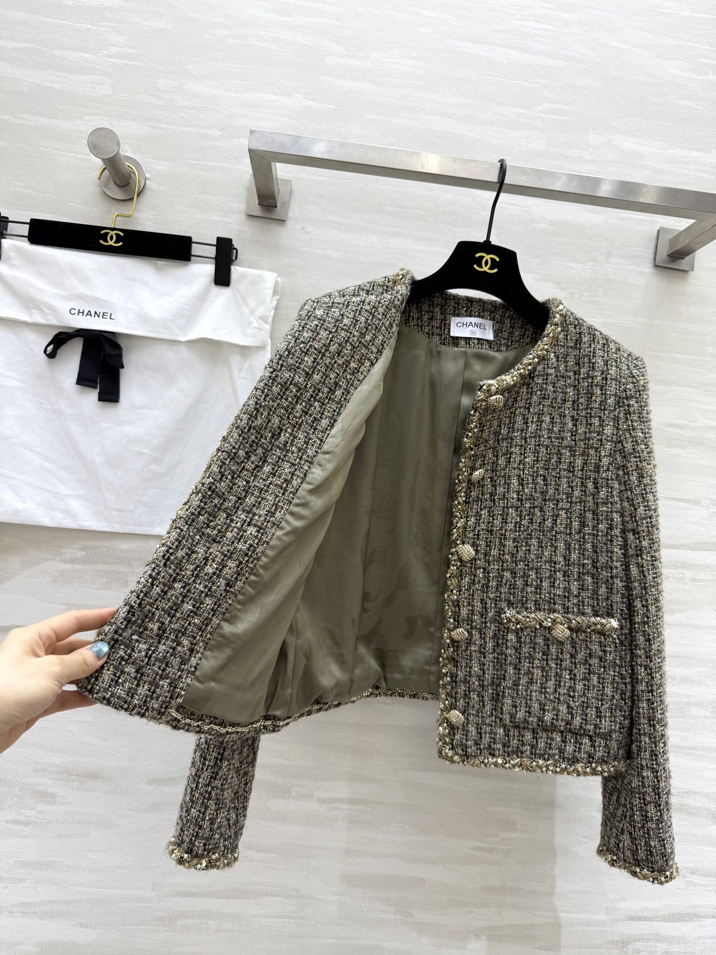 #Chane♡²⁵秋冬新款 意大利进口编织花呢面料外套 内里真丝提花里衬 高品质 现货首发size：36