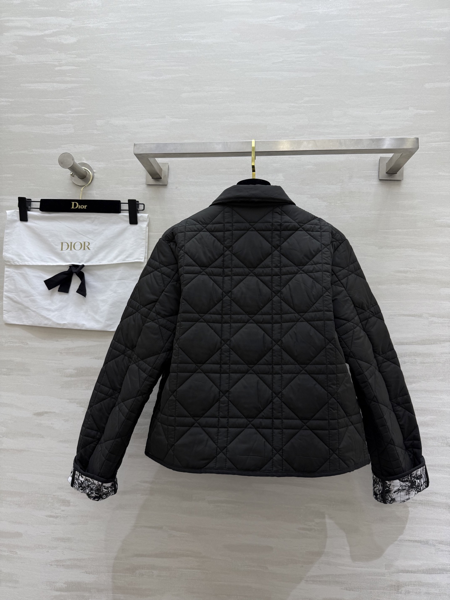 #DIO♡²⁵秋冬新款 戴妃藤格纹翻领棉服外套 高品质定制 现货首发size：S/M/L（s码肩宽：42