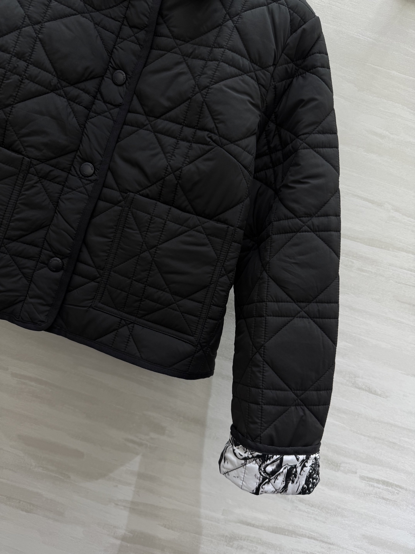 #DIO♡²⁵秋冬新款 戴妃藤格纹翻领棉服外套 高品质定制 现货首发size：S/M/L（s码肩宽：42