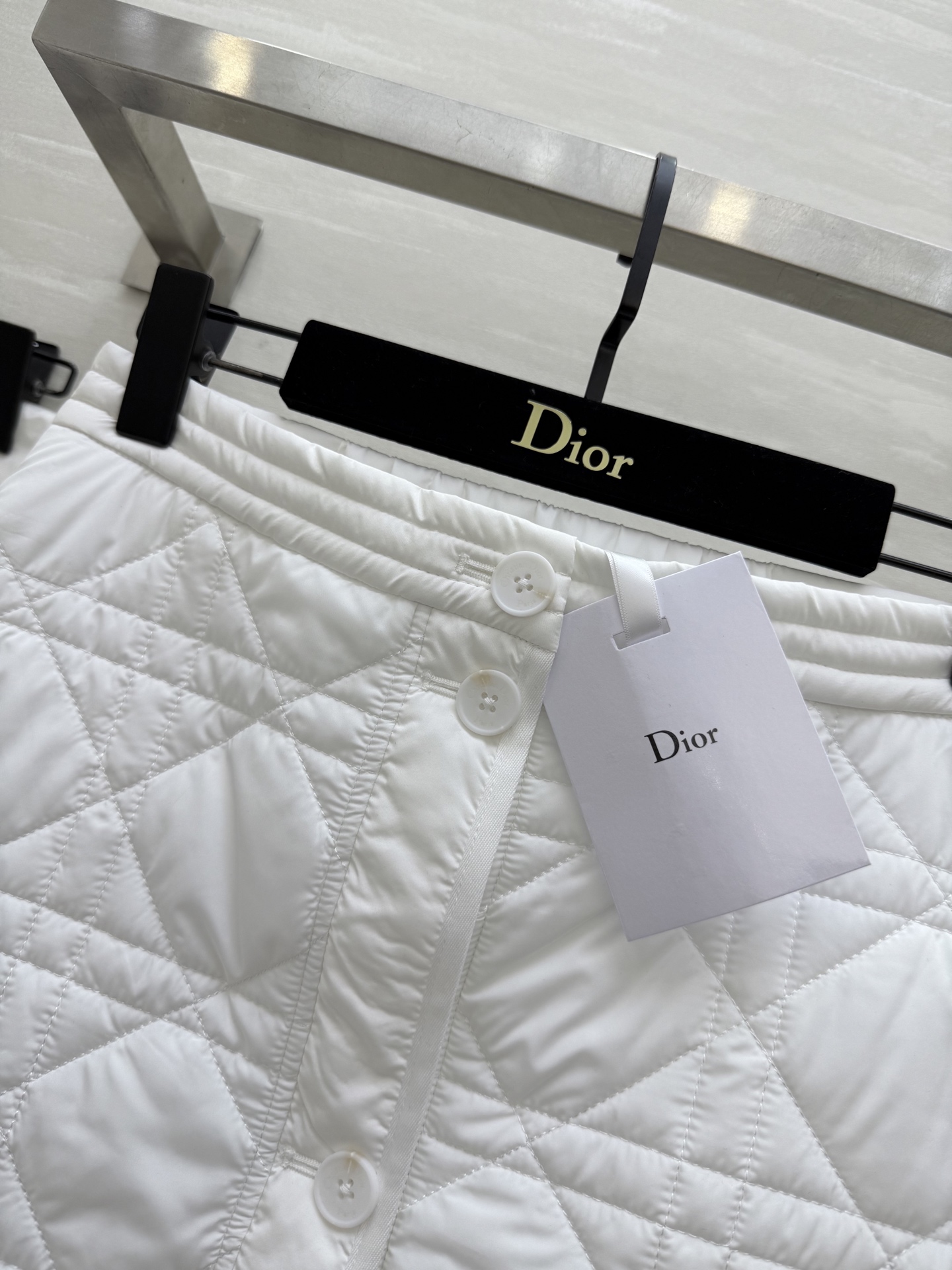 #DIO♡²⁵秋冬新款 戴妃藤格纹A摆夹棉半裙 高品质定制 现货首发size：S/M/L（s码腰围：66