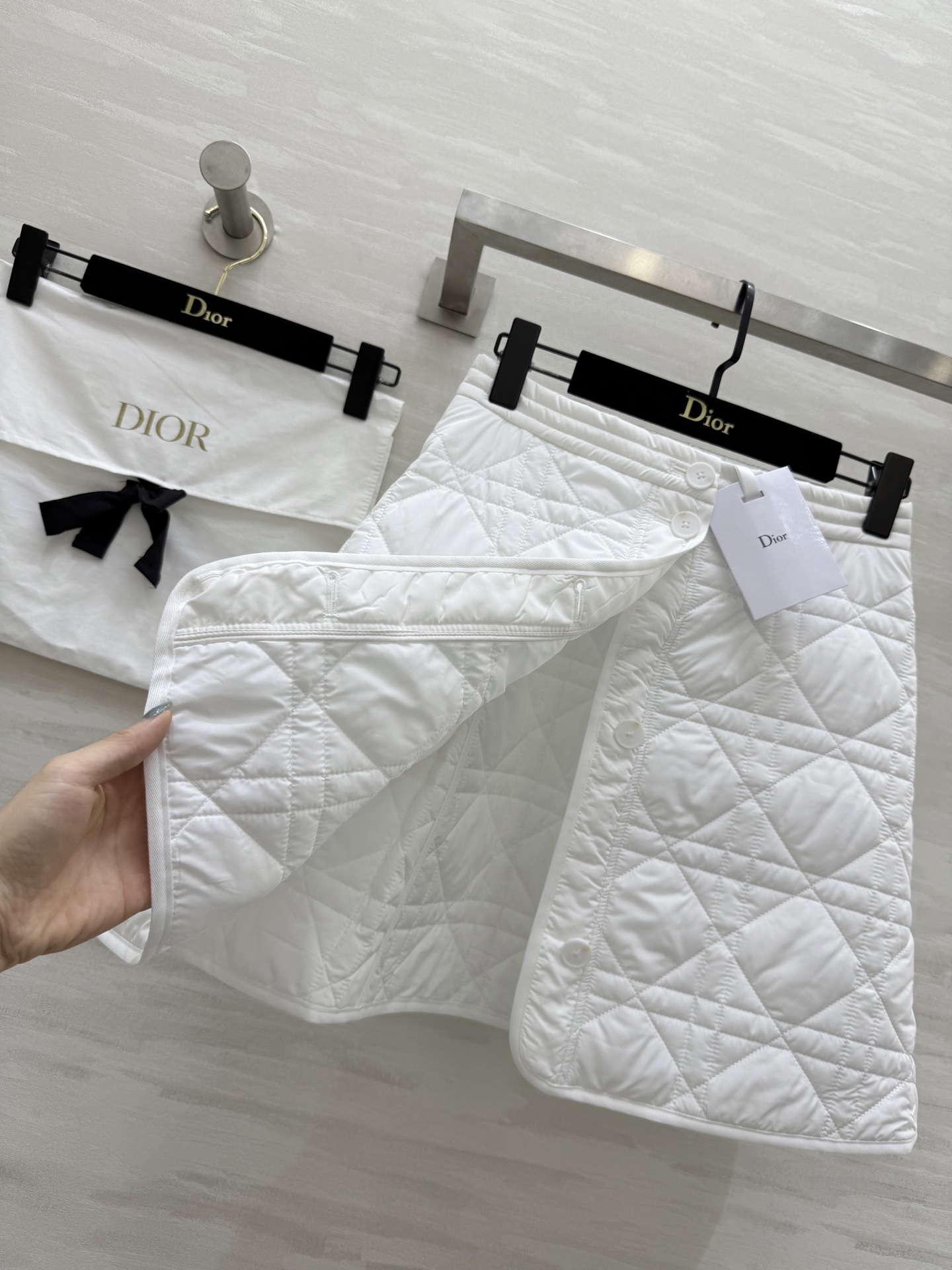 #DIO♡²⁵秋冬新款 戴妃藤格纹A摆夹棉半裙 高品质定制 现货首发size：S/M/L（s码腰围：66