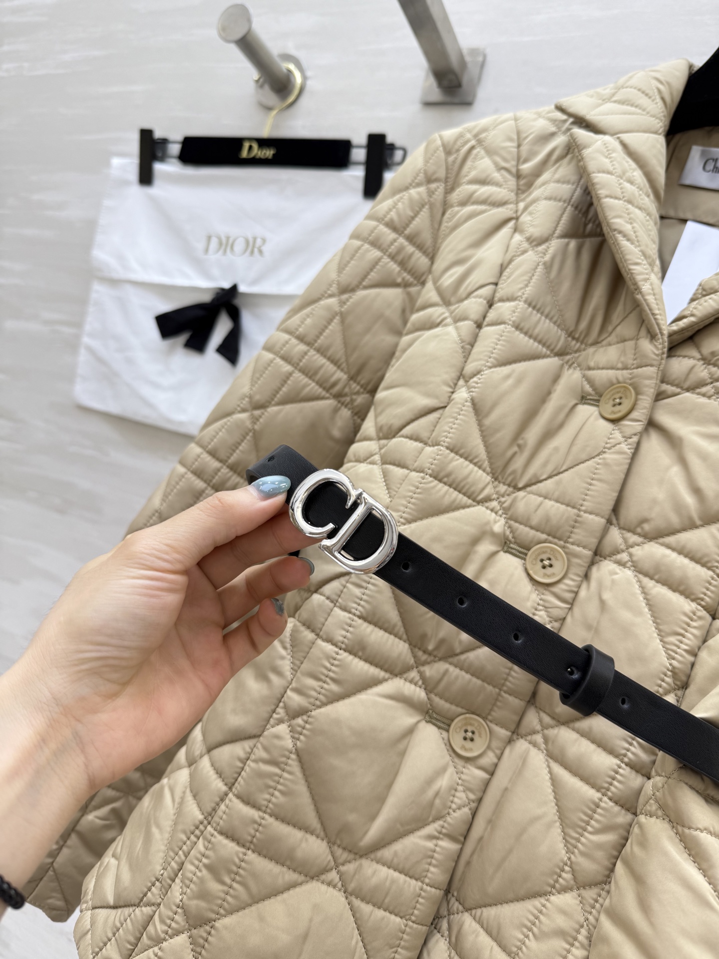 #DIO♡²⁵秋冬新款 戴妃藤格纹棉服外套 配送腰带点缀精致收腰显瘦 高品质 现货首发size：S/M/