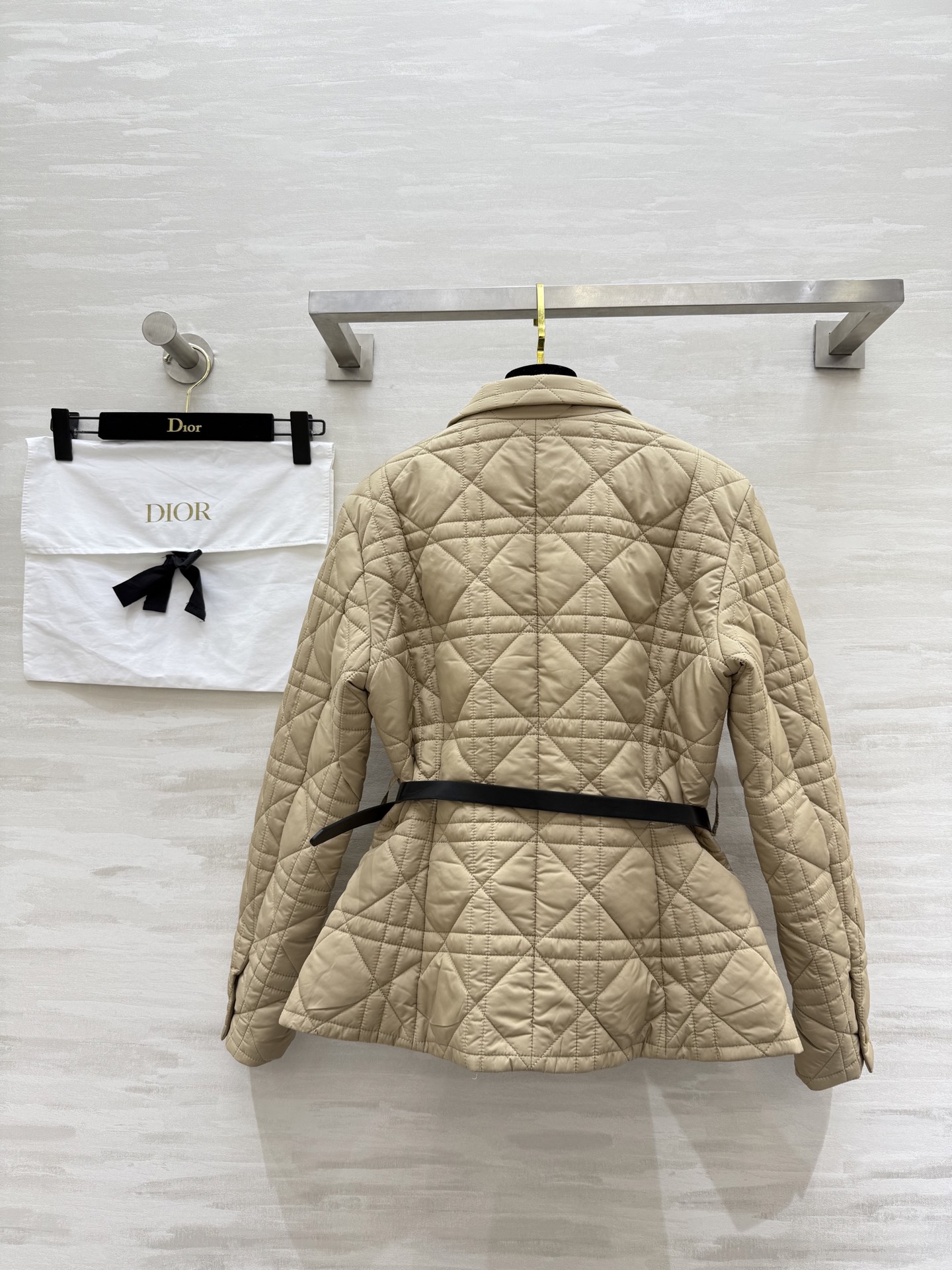 #DIO♡²⁵秋冬新款 戴妃藤格纹棉服外套 配送腰带点缀精致收腰显瘦 高品质 现货首发size：S/M/