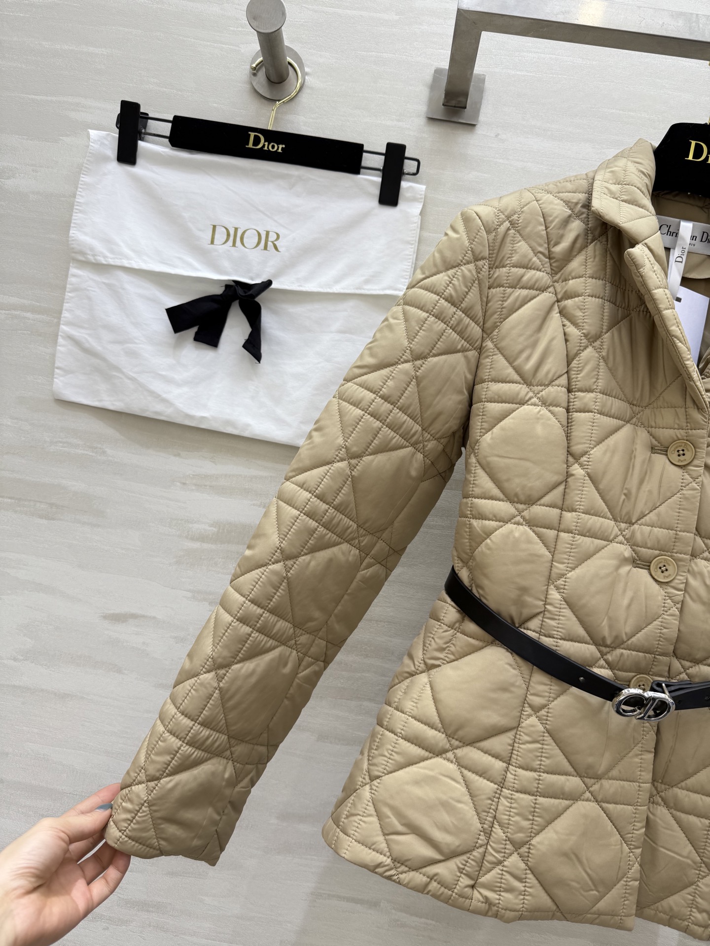 #DIO♡²⁵秋冬新款 戴妃藤格纹棉服外套 配送腰带点缀精致收腰显瘦 高品质 现货首发size：S/M/