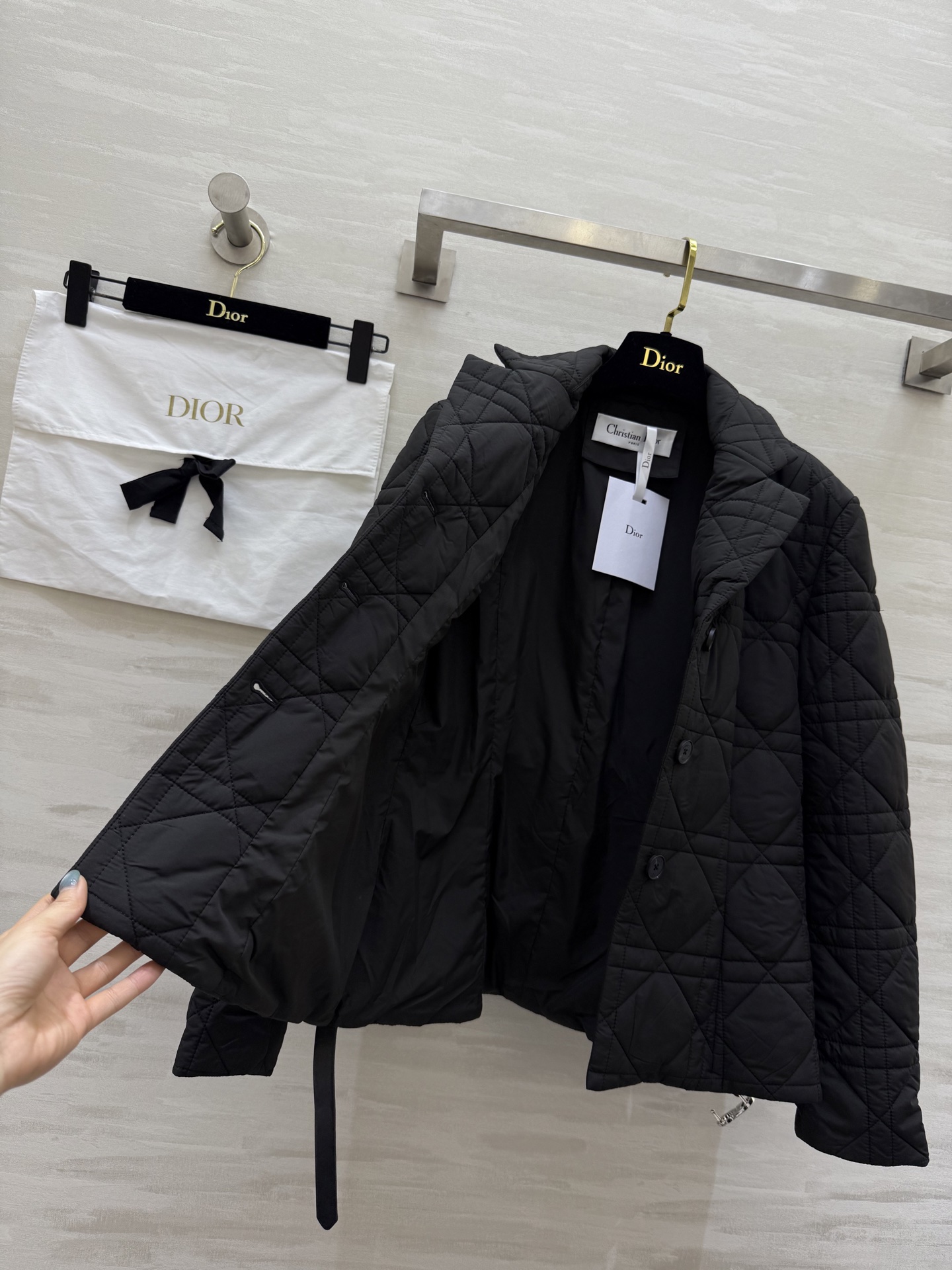 #DIO♡²⁵秋冬新款 戴妃藤格纹棉服外套 配送腰带点缀精致收腰显瘦 高品质 现货首发size：S/M/