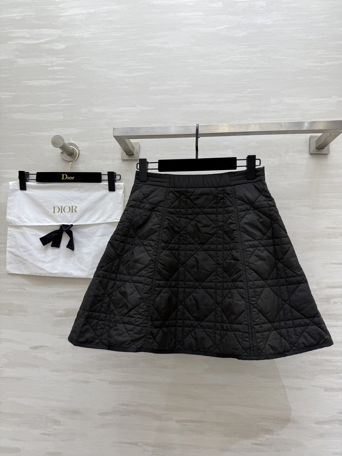 #DIO♡²⁵秋冬新款 戴妃藤格纹A摆夹棉半裙 高品质定制 现货首发size：S/M/L（s码腰围：66