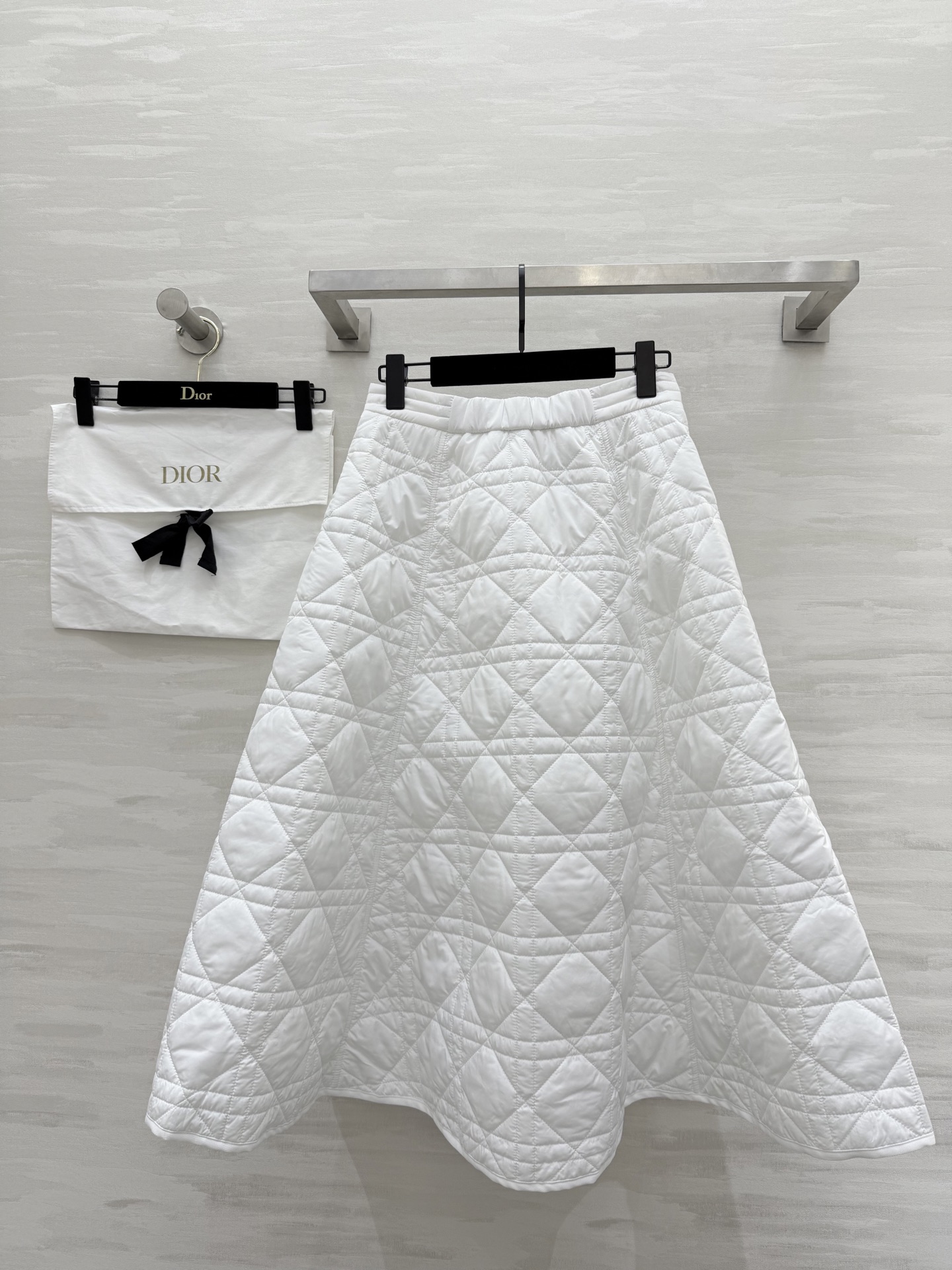 #DIO♡²⁵秋冬新款 戴妃藤格纹A摆棉服半裙 高品质定制 现货首发size：S/M/L（s码腰围：66