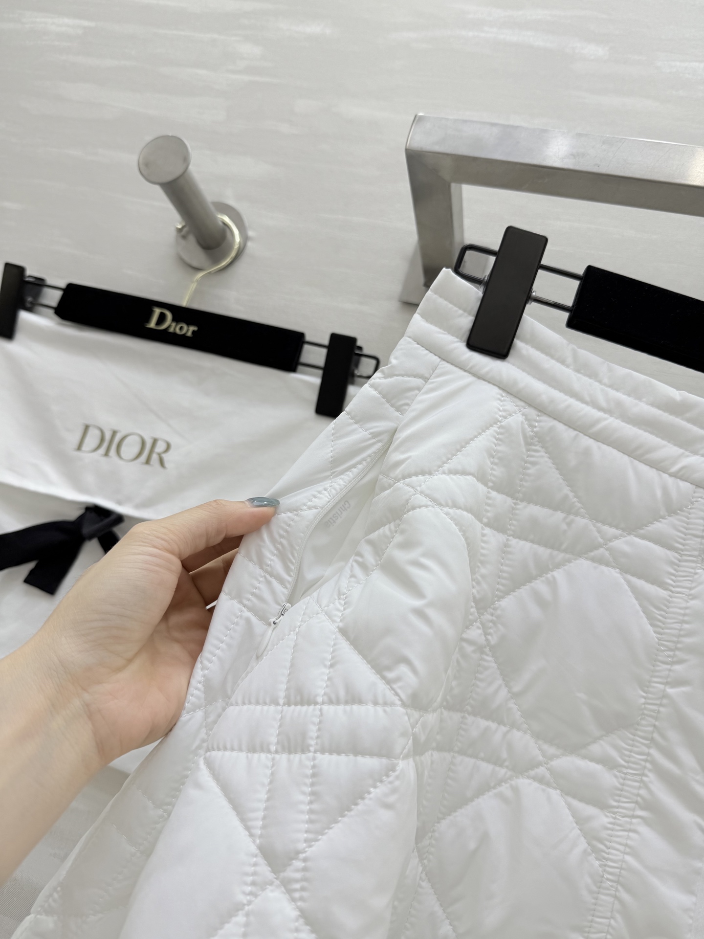 #DIO♡²⁵秋冬新款 戴妃藤格纹A摆棉服半裙 高品质定制 现货首发size：S/M/L（s码腰围：66