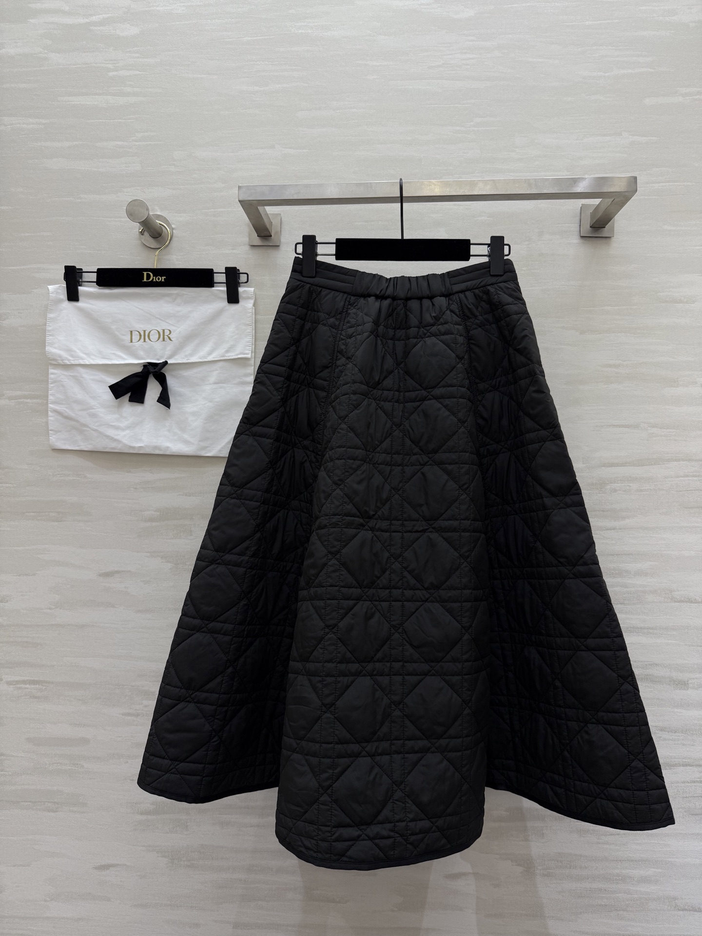 #DIO♡²⁵秋冬新款 戴妃藤格纹A摆棉服半裙 高品质定制 现货首发size：S/M/L（s码腰围：66