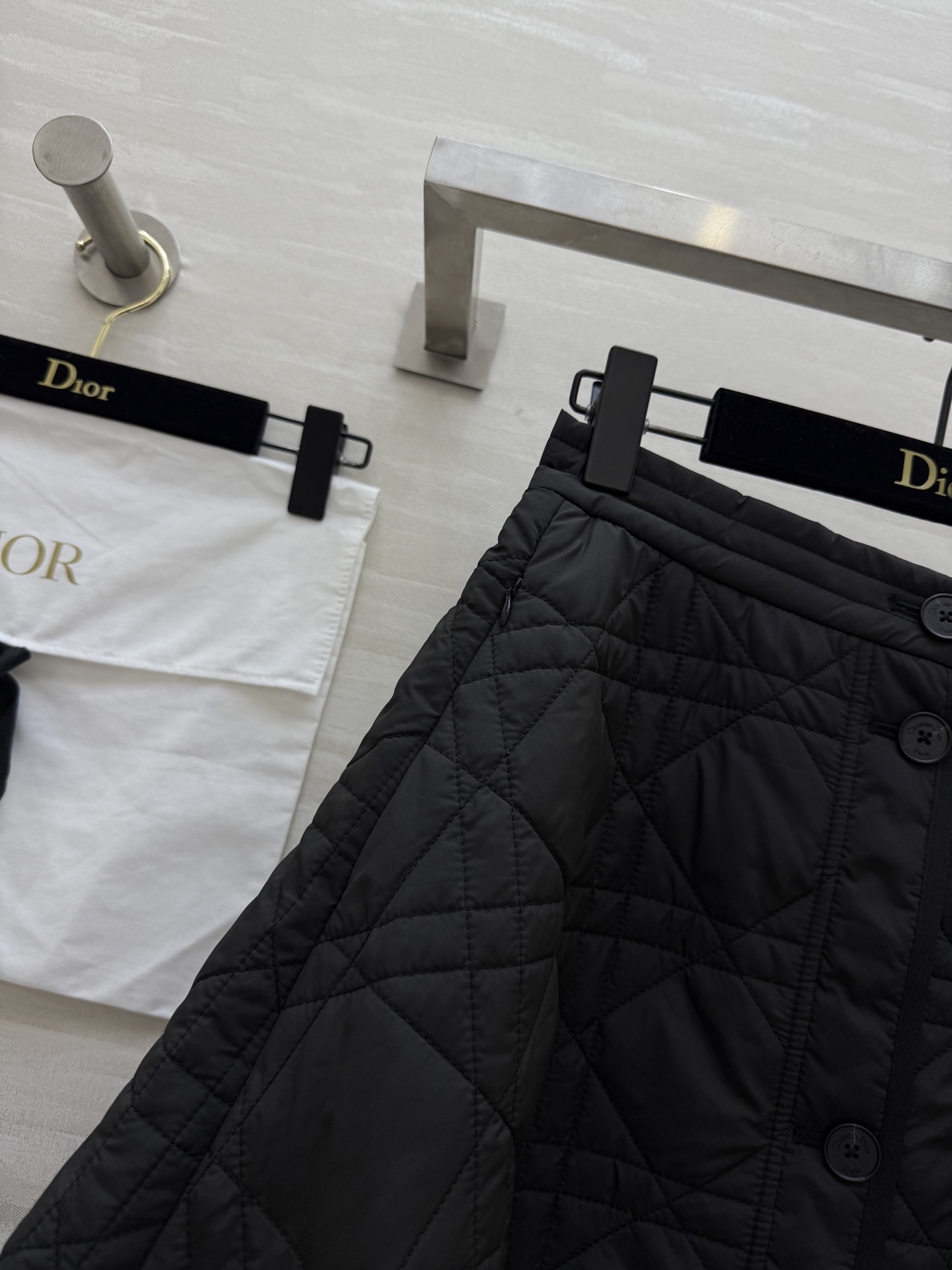 #DIO♡²⁵秋冬新款 戴妃藤格纹A摆棉服半裙 高品质定制 现货首发size：S/M/L（s码腰围：66