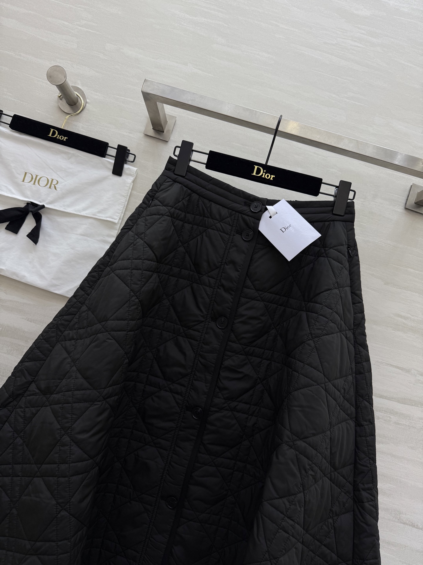 #DIO♡²⁵秋冬新款 戴妃藤格纹A摆棉服半裙 高品质定制 现货首发size：S/M/L（s码腰围：66