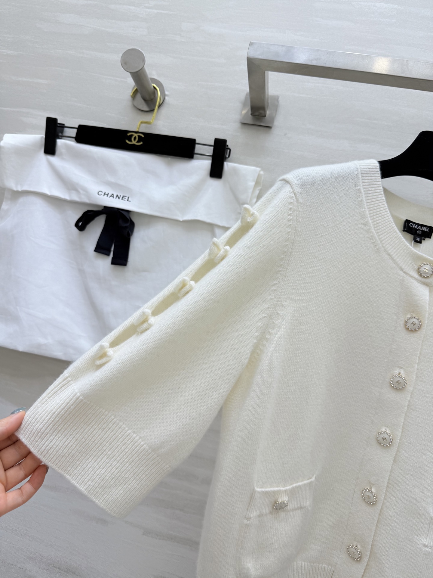 #Chane♡²⁵k 蝴蝶结🎀羊绒开衫 高品质定制 现货首发size：36/38/40（）