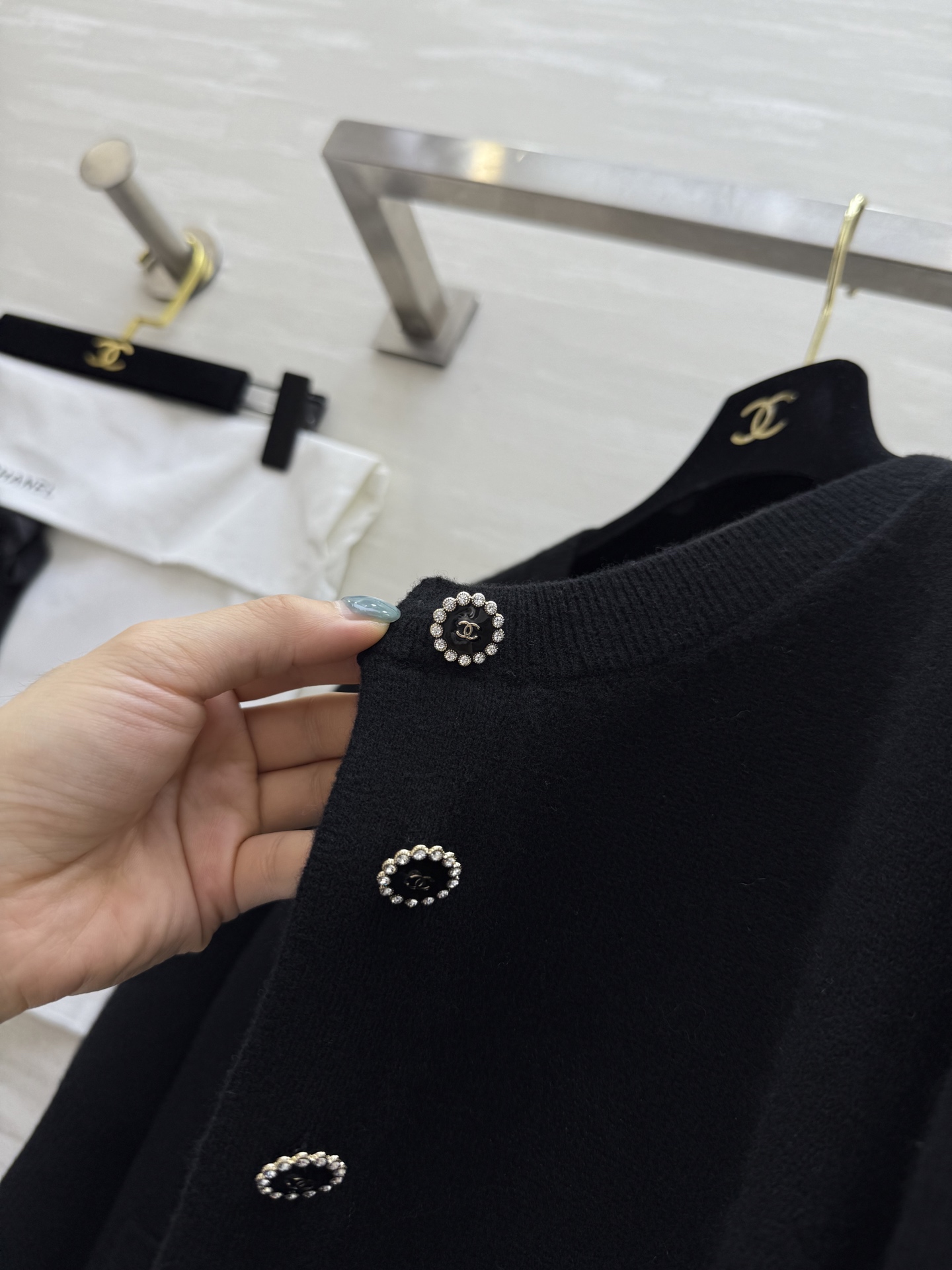 #Chane♡²⁵k 蝴蝶结🎀羊绒开衫 高品质定制 现货首发size：36/38/40（）