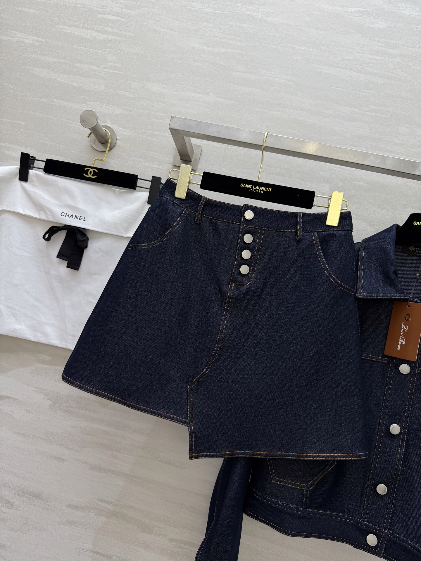 #lP🌹²⁵秋冬新款 复古时髦感牛仔套装 谁不爱🤠〰️全牛仔穿搭也可以超级有范！高品质定制 现货首发si