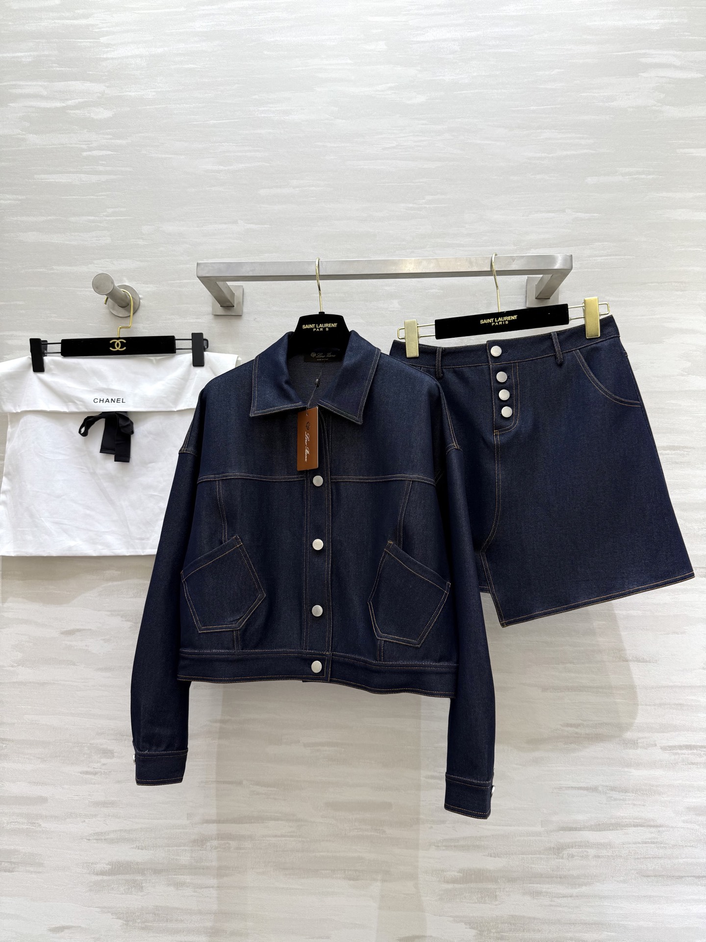 #lP🌹²⁵秋冬新款 复古时髦感牛仔套装 谁不爱🤠〰️全牛仔穿搭也可以超级有范！高品质定制 现货首发si