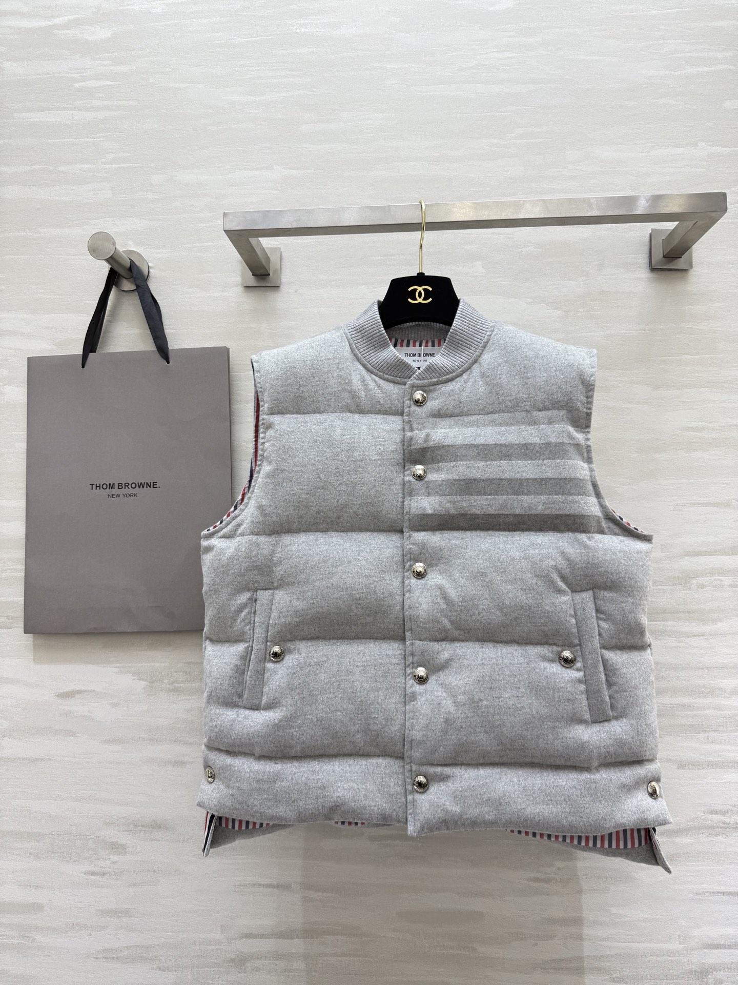 #TB²⁵汤姆布朗²⁵秋冬新款 白鹅绒马甲外套 内里填充90白鹅绒 外层羊毛保暖舒适 高品质定制 现货首