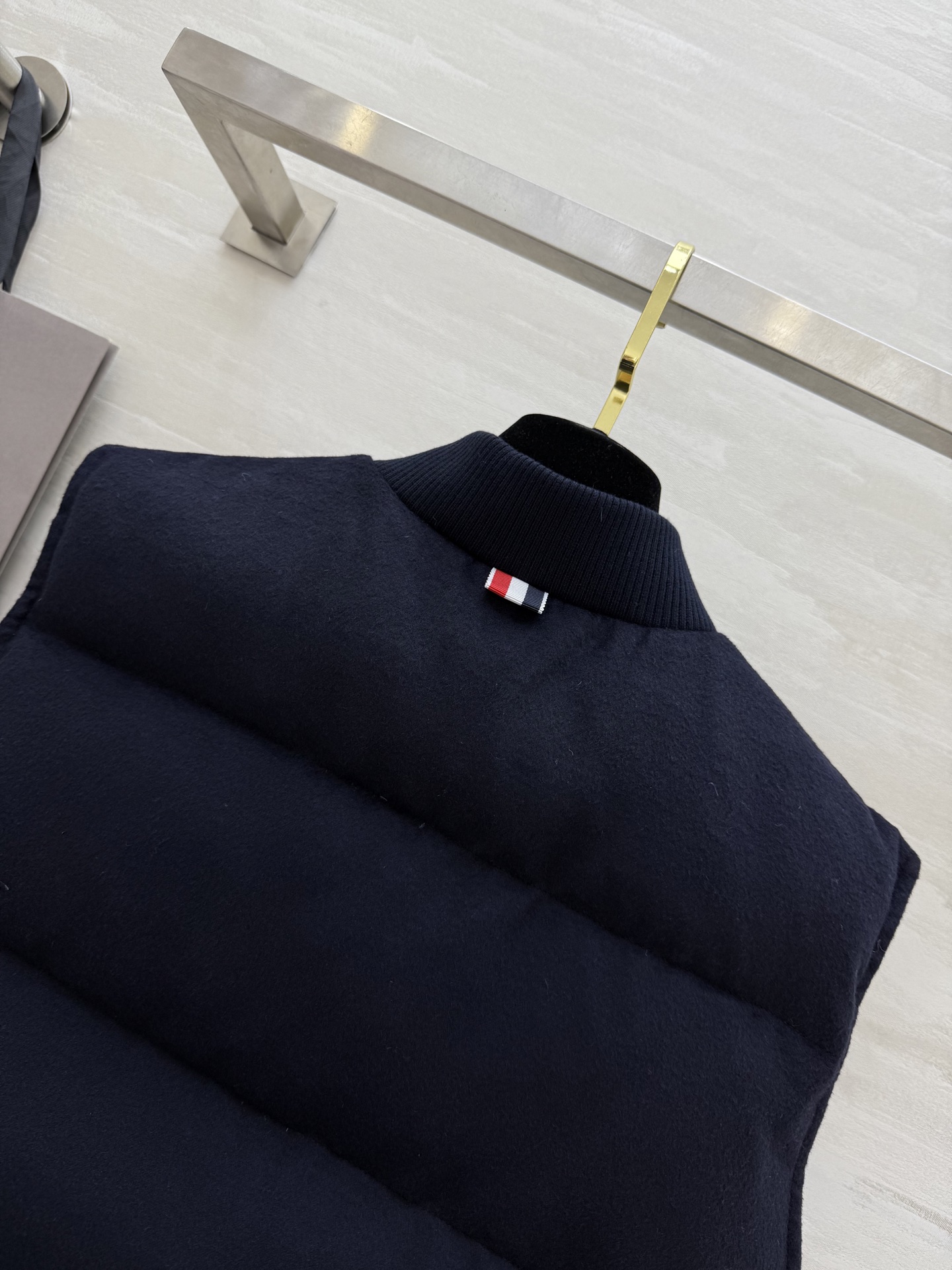 #TB²⁵汤姆布朗²⁵秋冬新款 白鹅绒马甲外套 内里填充90白鹅绒 外层羊毛保暖舒适 高品质定制 现货首