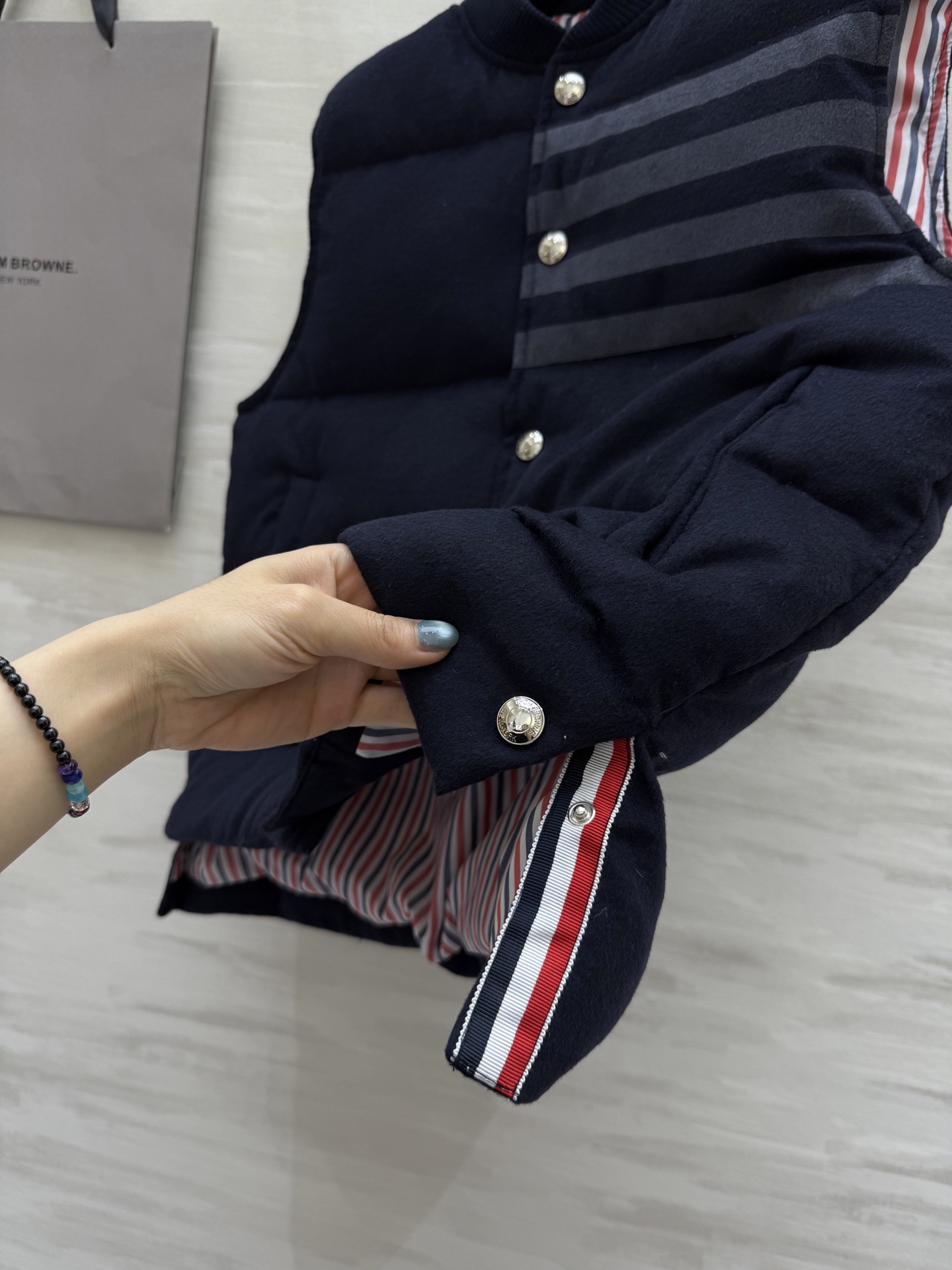 #TB²⁵汤姆布朗²⁵秋冬新款 白鹅绒马甲外套 内里填充90白鹅绒 外层羊毛保暖舒适 高品质定制 现货首