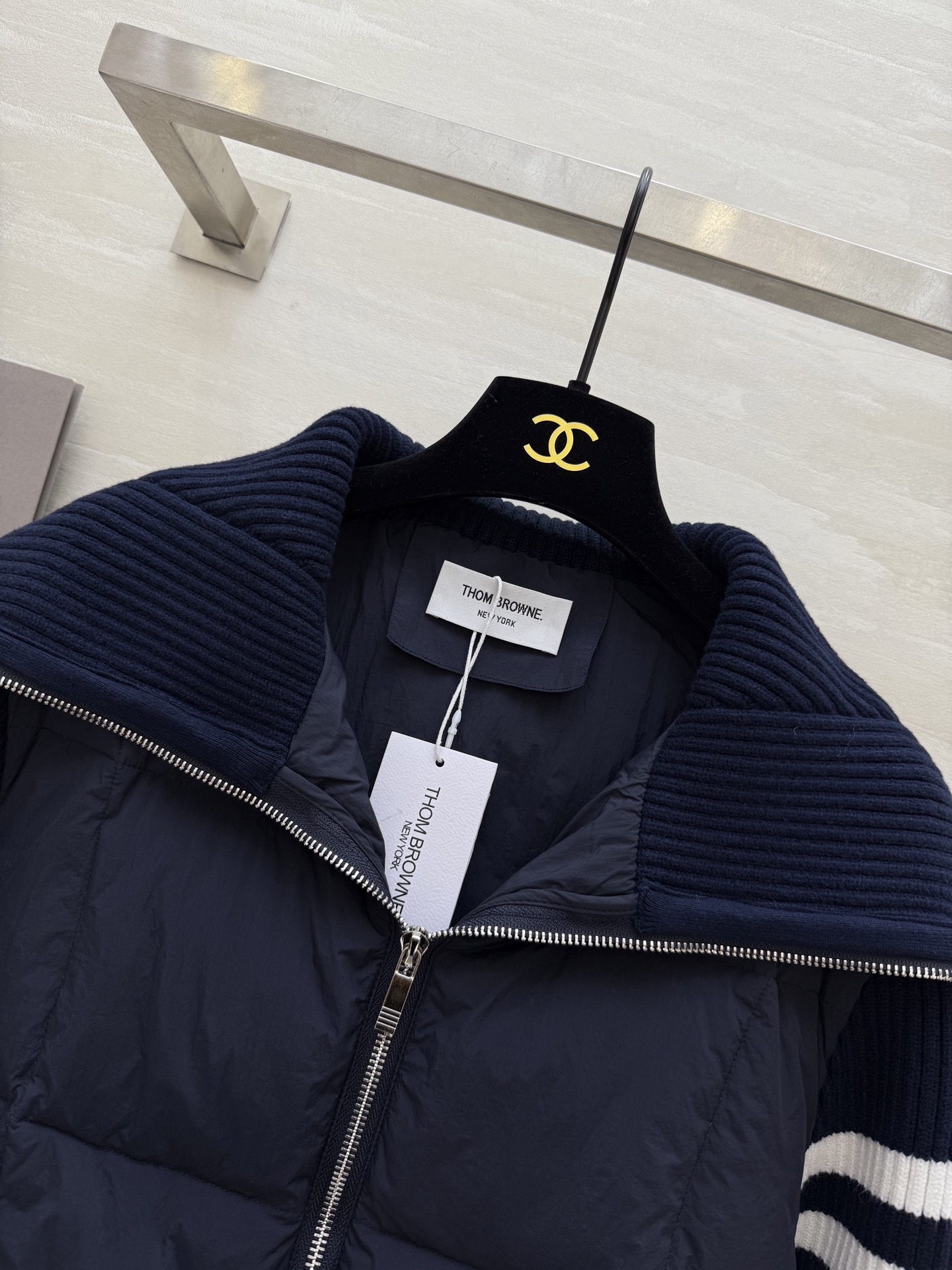 #TB/汤姆布朗²⁵秋冬新款 学院风针织拼接羽绒服 内里90白鸭绒填充 高品质定制 现货首发size：S