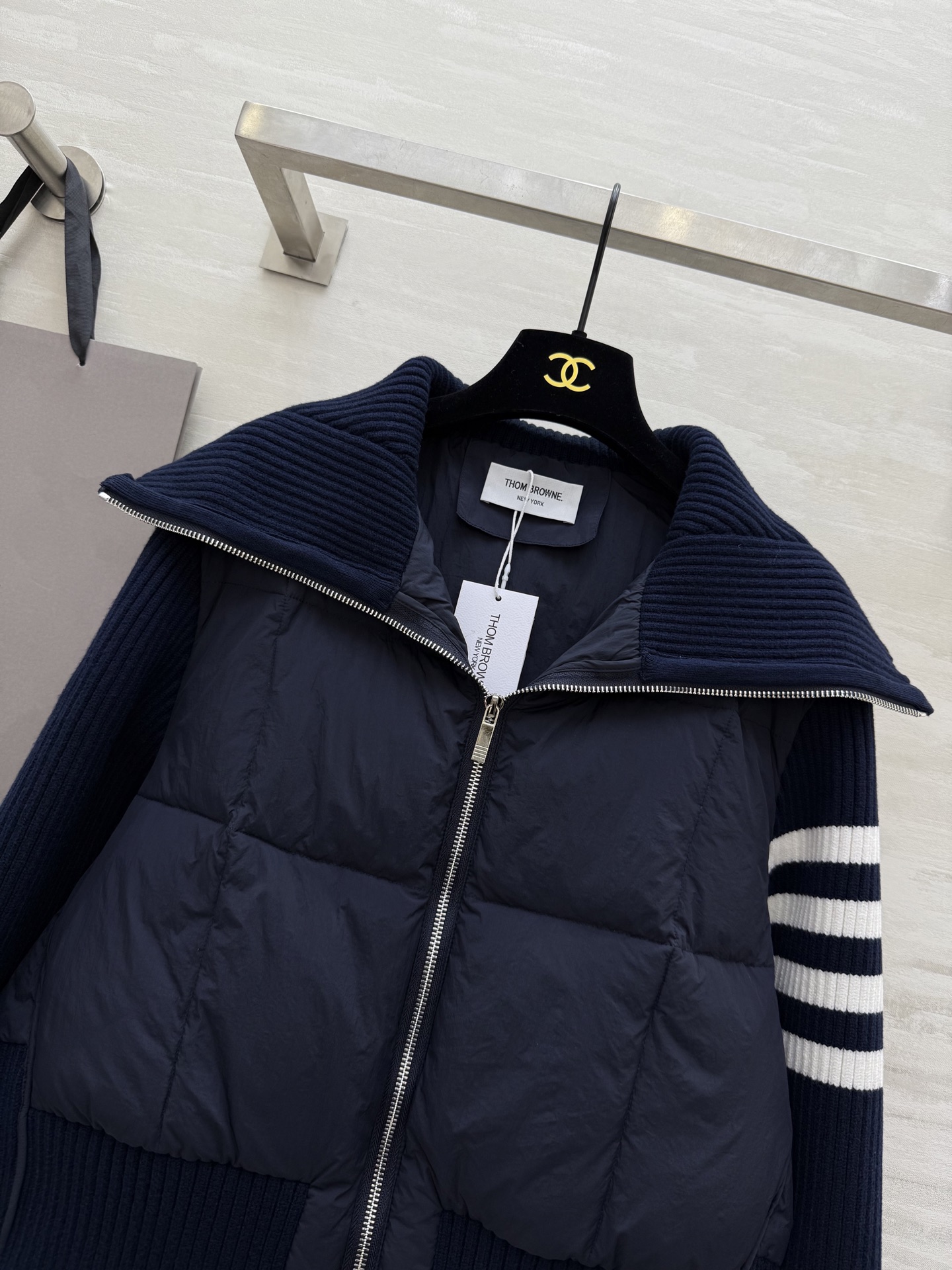 #TB/汤姆布朗²⁵秋冬新款 学院风针织拼接羽绒服 内里90白鸭绒填充 高品质定制 现货首发size：S