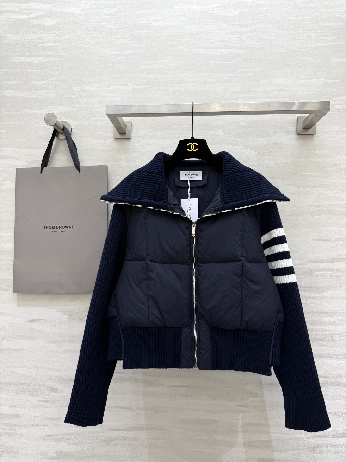 #TB/汤姆布朗²⁵秋冬新款 学院风针织拼接羽绒服 内里90白鸭绒填充 高品质定制 现货首发size：S