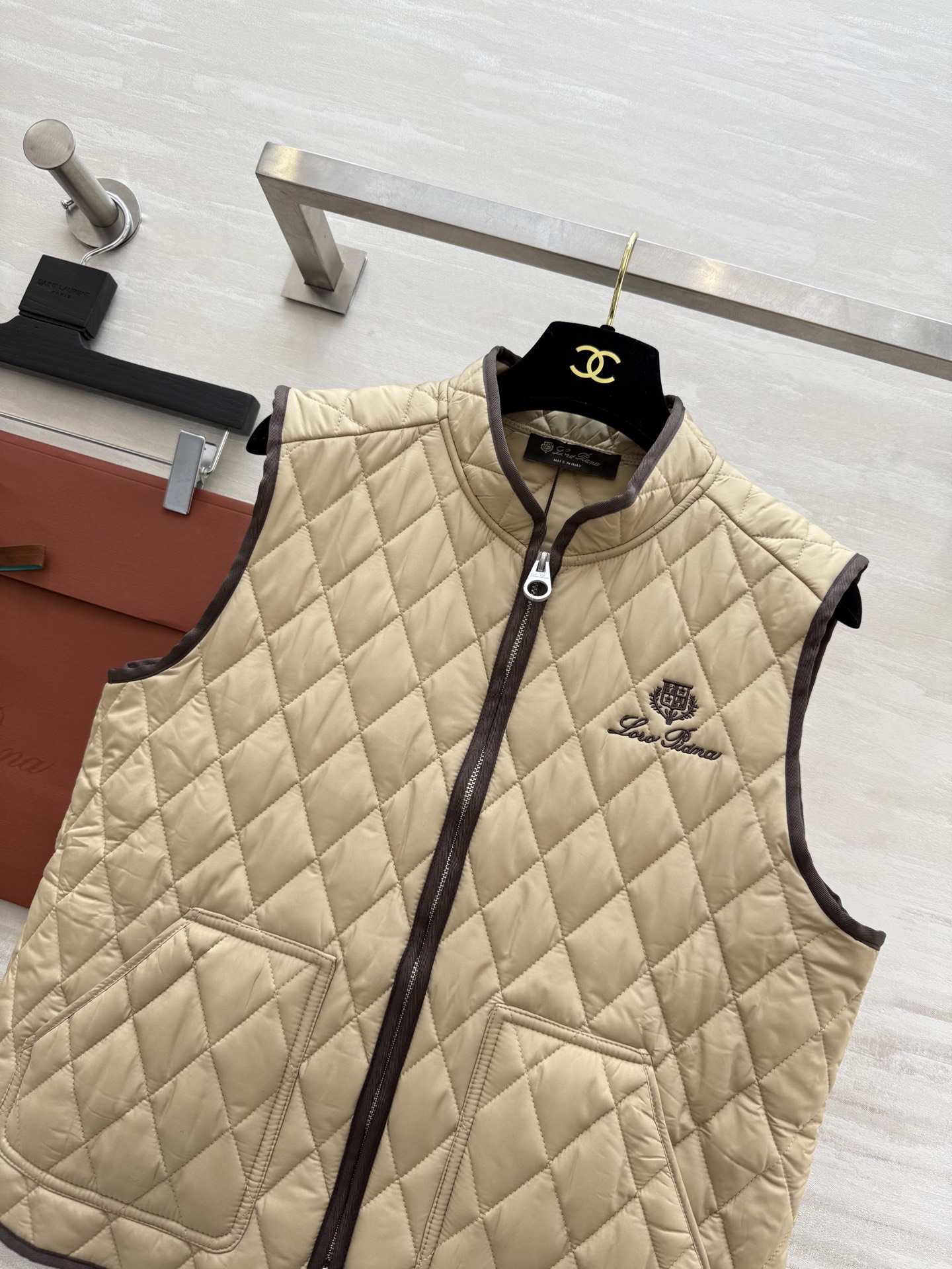 #lP🌹²⁵秋冬新款 菱格夹棉马甲外套 内里夹棉保暖舒适 logo刺绣🪡精致高级 高品质 现货首发siz