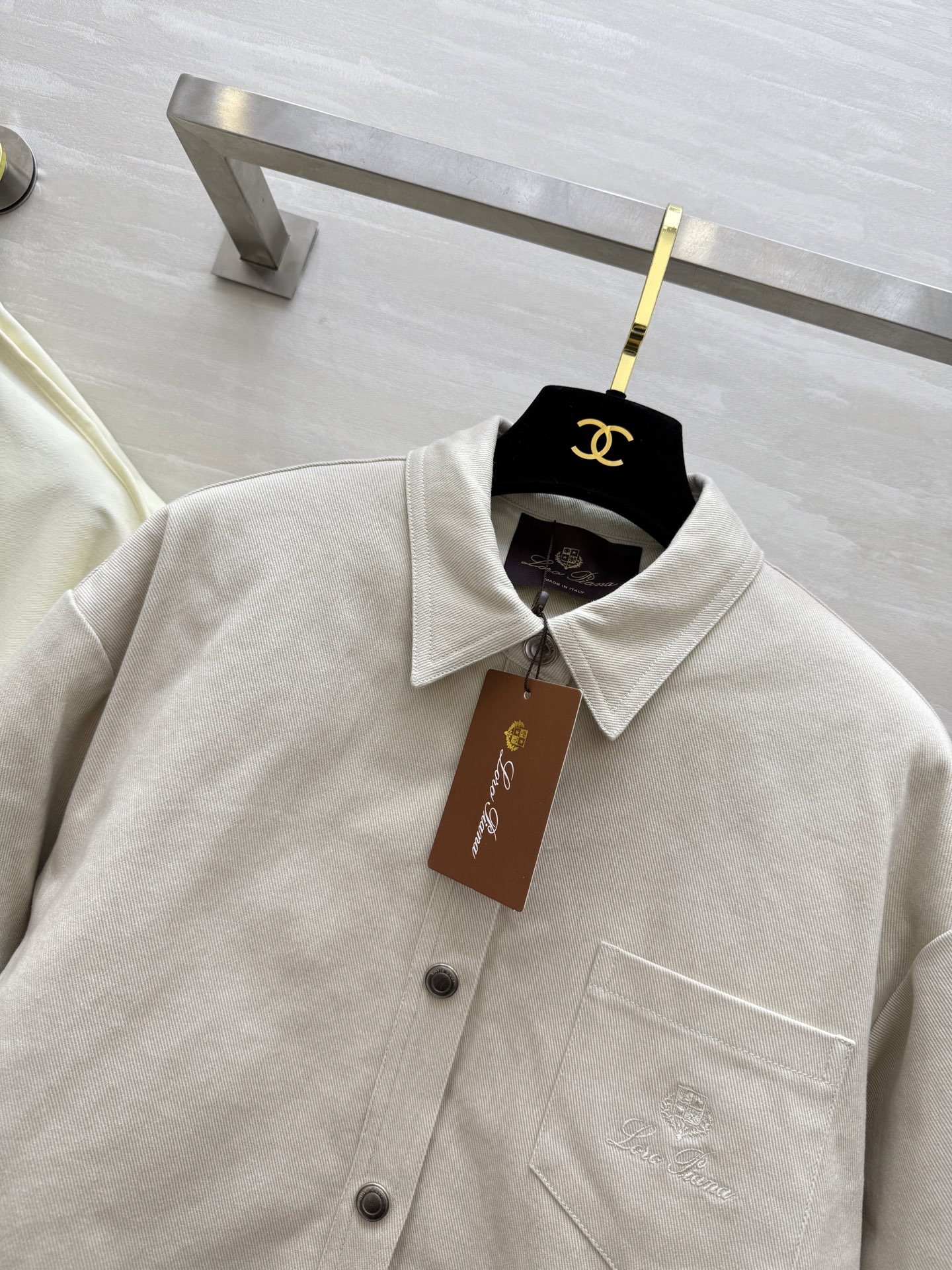 #lP🌹²⁵秋冬新款 衬衣式棉服外套 内里夹棉保暖舒适 衬衣式设计松弛有度 高品质 现货首发size：S