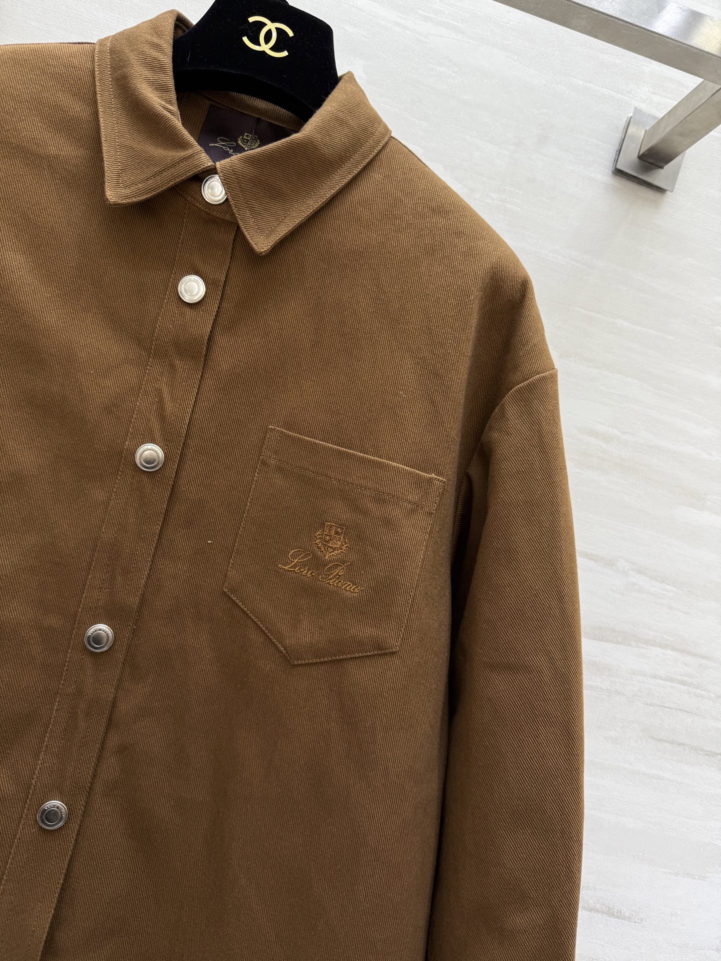 #lP🌹²⁵秋冬新款 衬衣式棉服外套 内里夹棉保暖舒适 衬衣式设计松弛有度 高品质 现货首发size：S