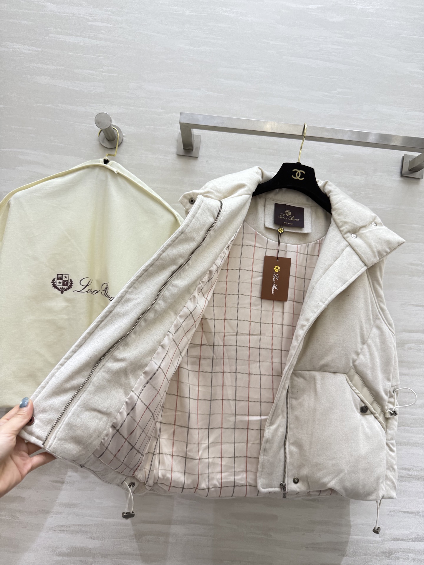 #lP🌹²⁵秋冬新款 羊毛羽绒马甲 内里90白鸭绒填充 外层羊毛面料 高品质定制 现货首发size：S/