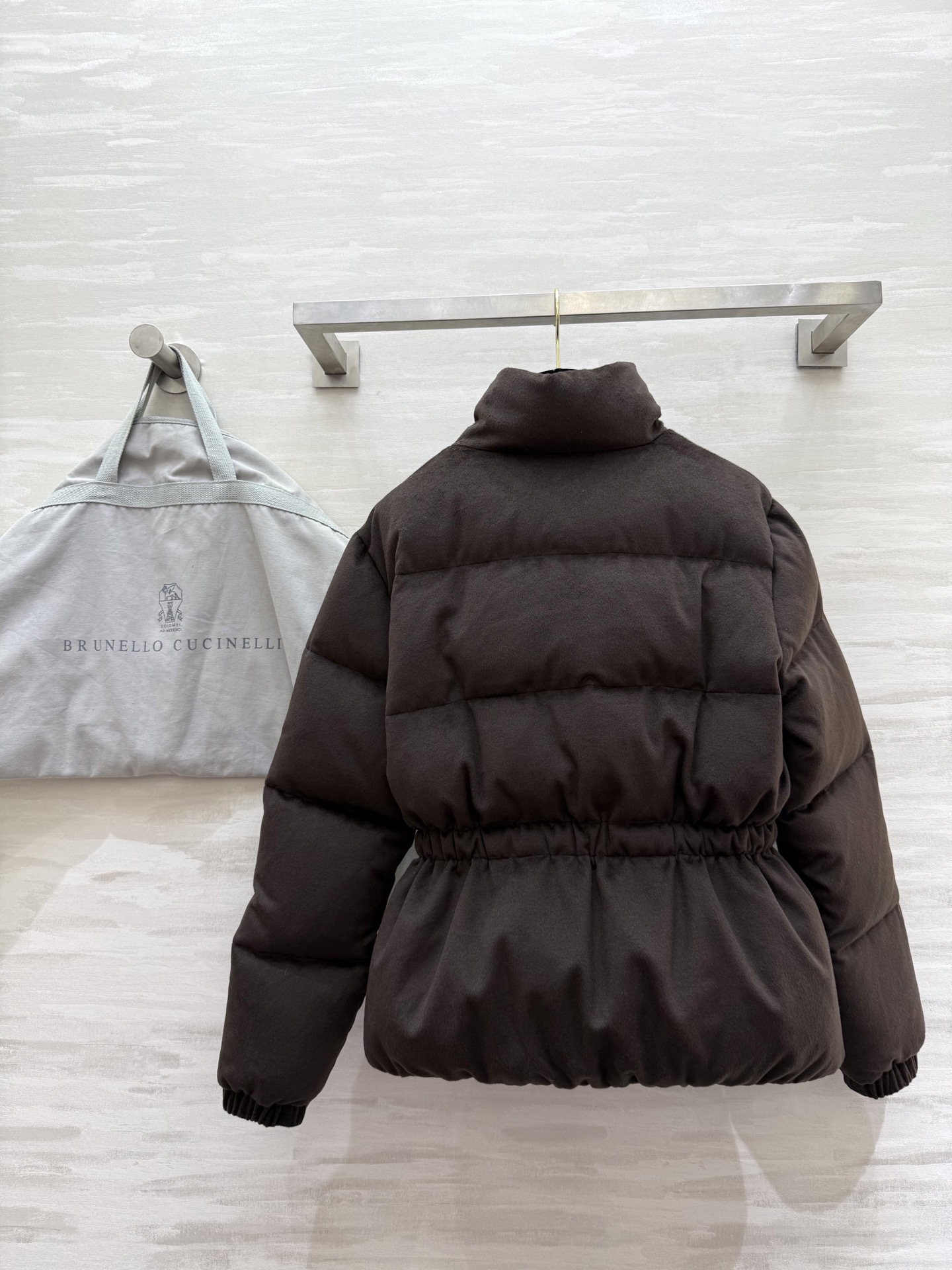 #Brunello Cucinell♡²⁵| 秋冬新款 收腰立领鹅绒服 内里蓬松90国标鹅绒填充 保暖舒