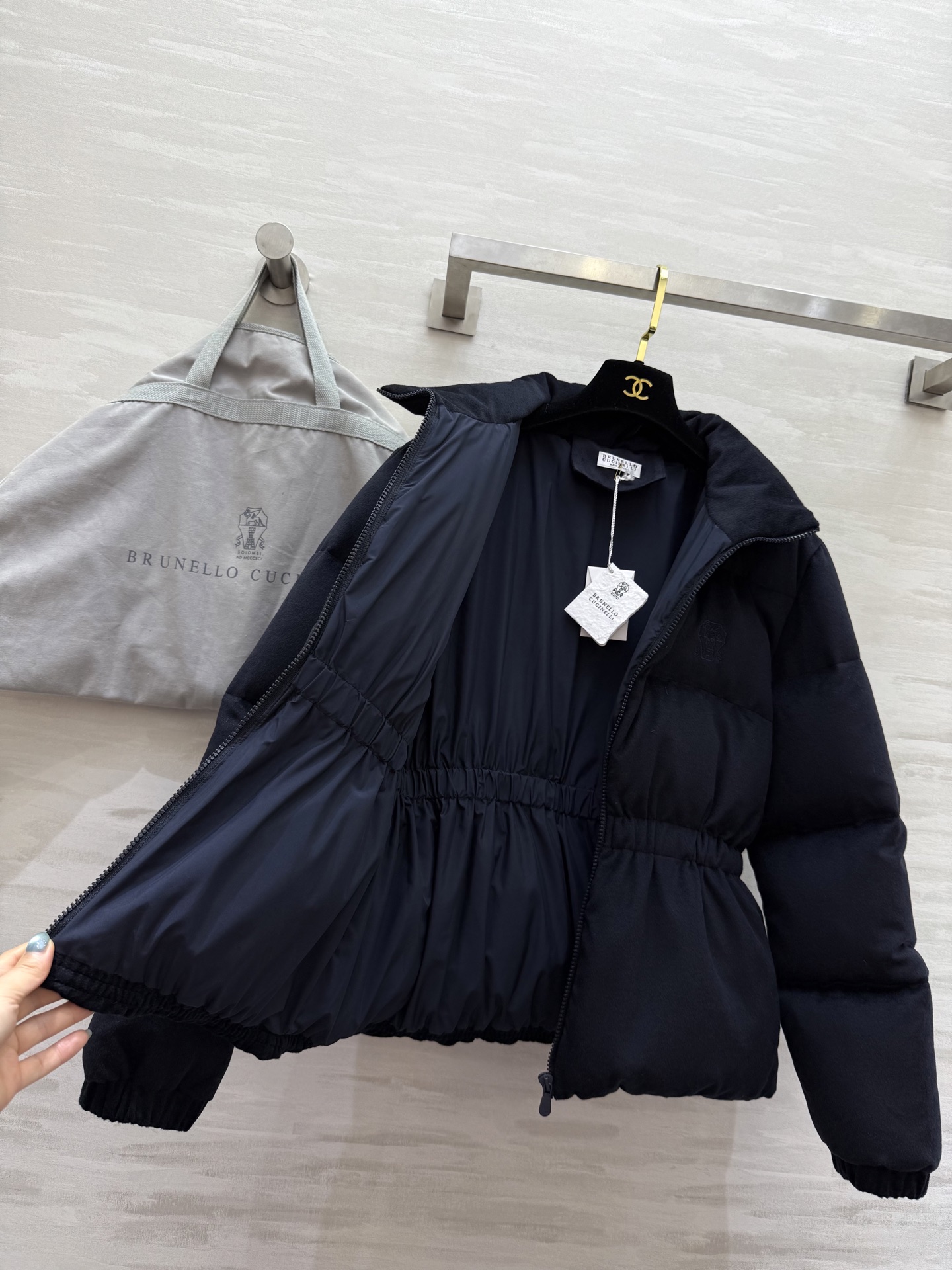 #Brunello Cucinell♡²⁵| 秋冬新款 收腰立领鹅绒服 内里蓬松90国标鹅绒填充 保暖舒