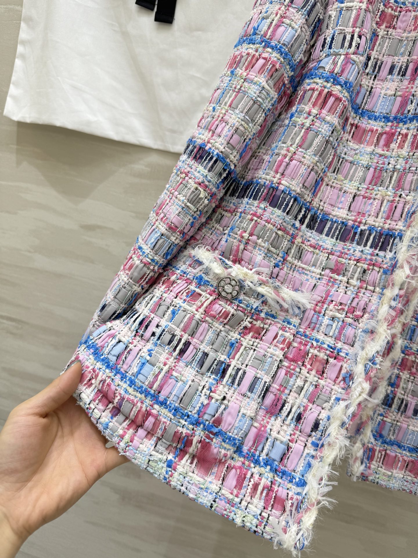 #Chane♡²⁵秋冬新款 彩色编织花呢外套 高品质 现货首发size：36/38/40（36码胸围：9