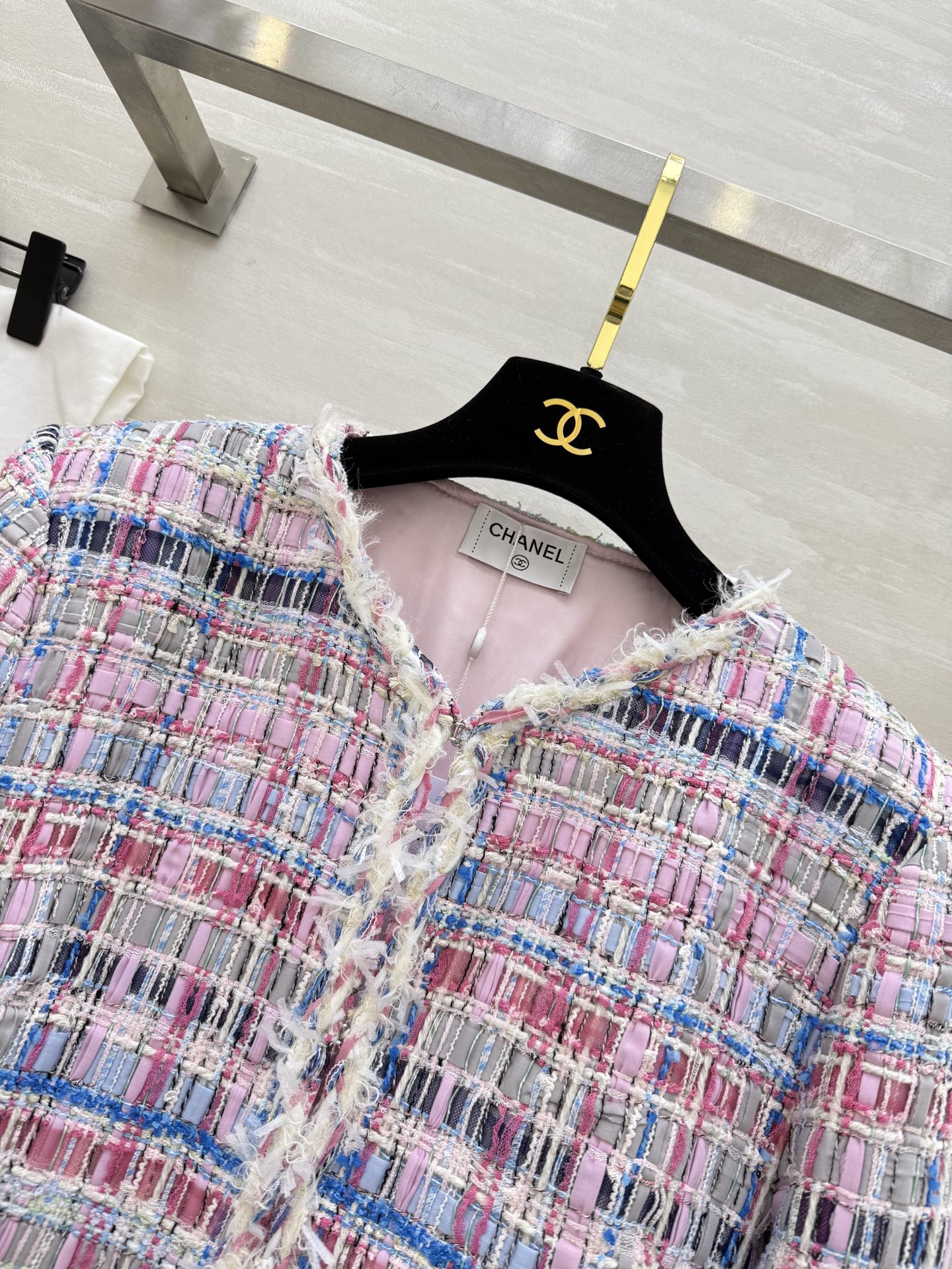 #Chane♡²⁵秋冬新款 彩色编织花呢外套 高品质 现货首发size：36/38/40（36码胸围：9