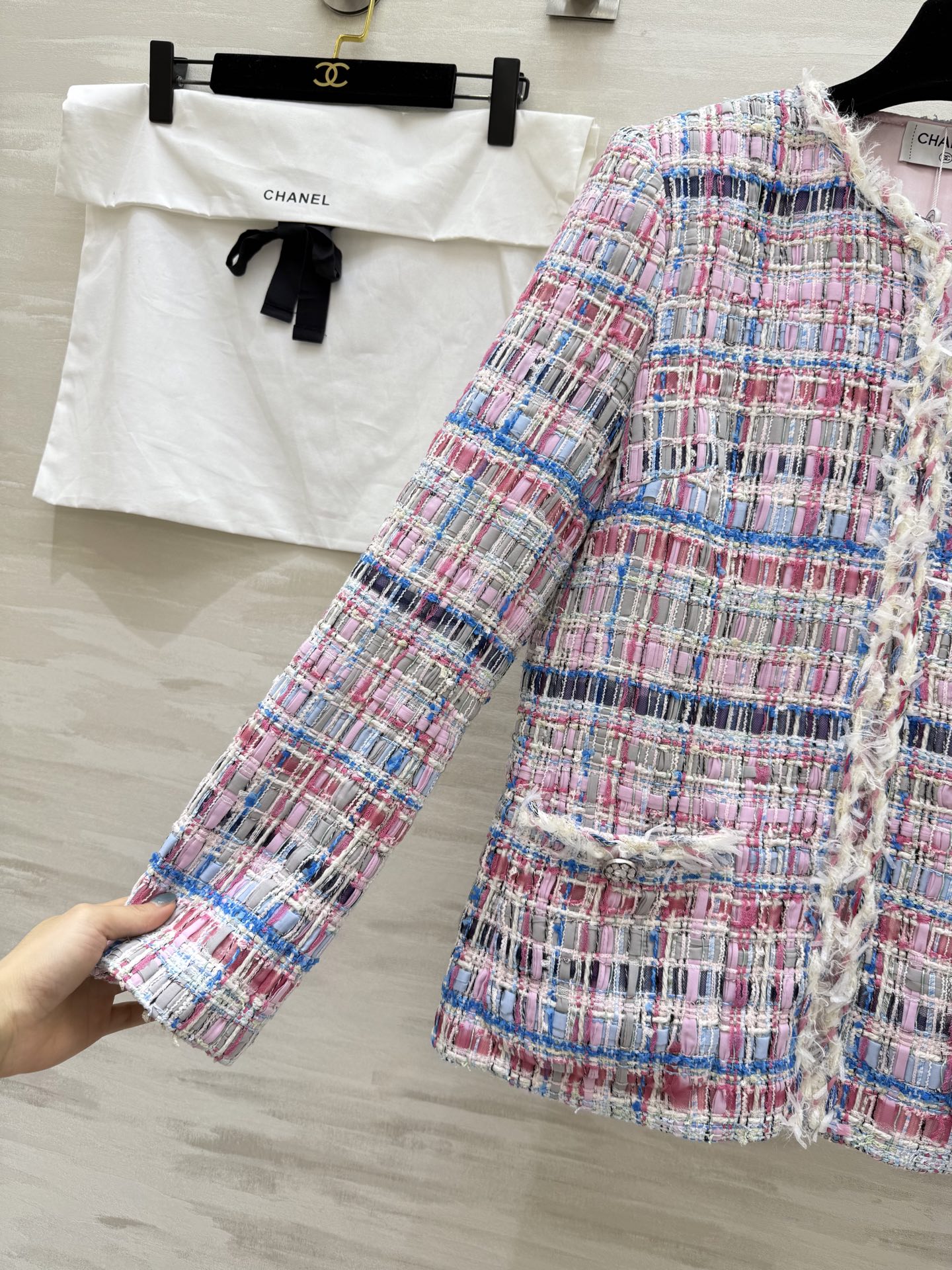 #Chane♡²⁵秋冬新款 彩色编织花呢外套 高品质 现货首发size：36/38/40（36码胸围：9