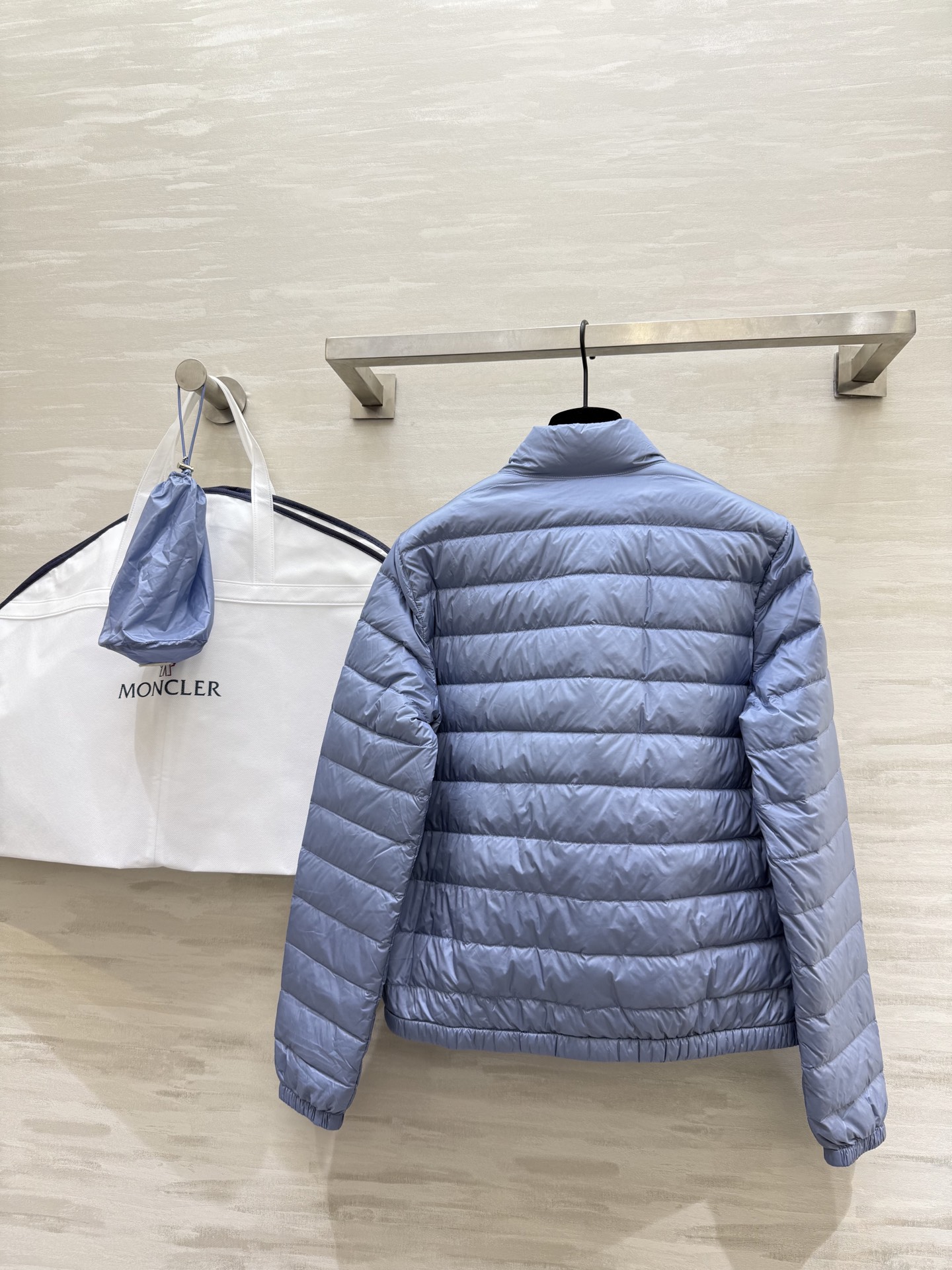 #Moncle♡²⁵秋冬经典薄款羽绒 内里填充90白鹅绒 高品质 现货首发size：1/2/3（2肩宽：