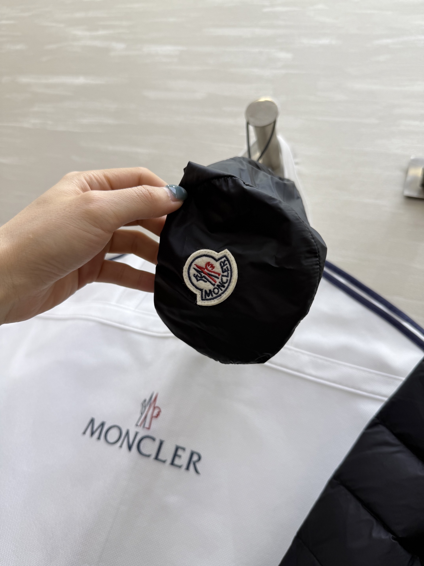 #Moncle♡²⁵秋冬经典薄款羽绒 内里填充90白鹅绒 高品质 现货首发size：1/2/3（2肩宽：