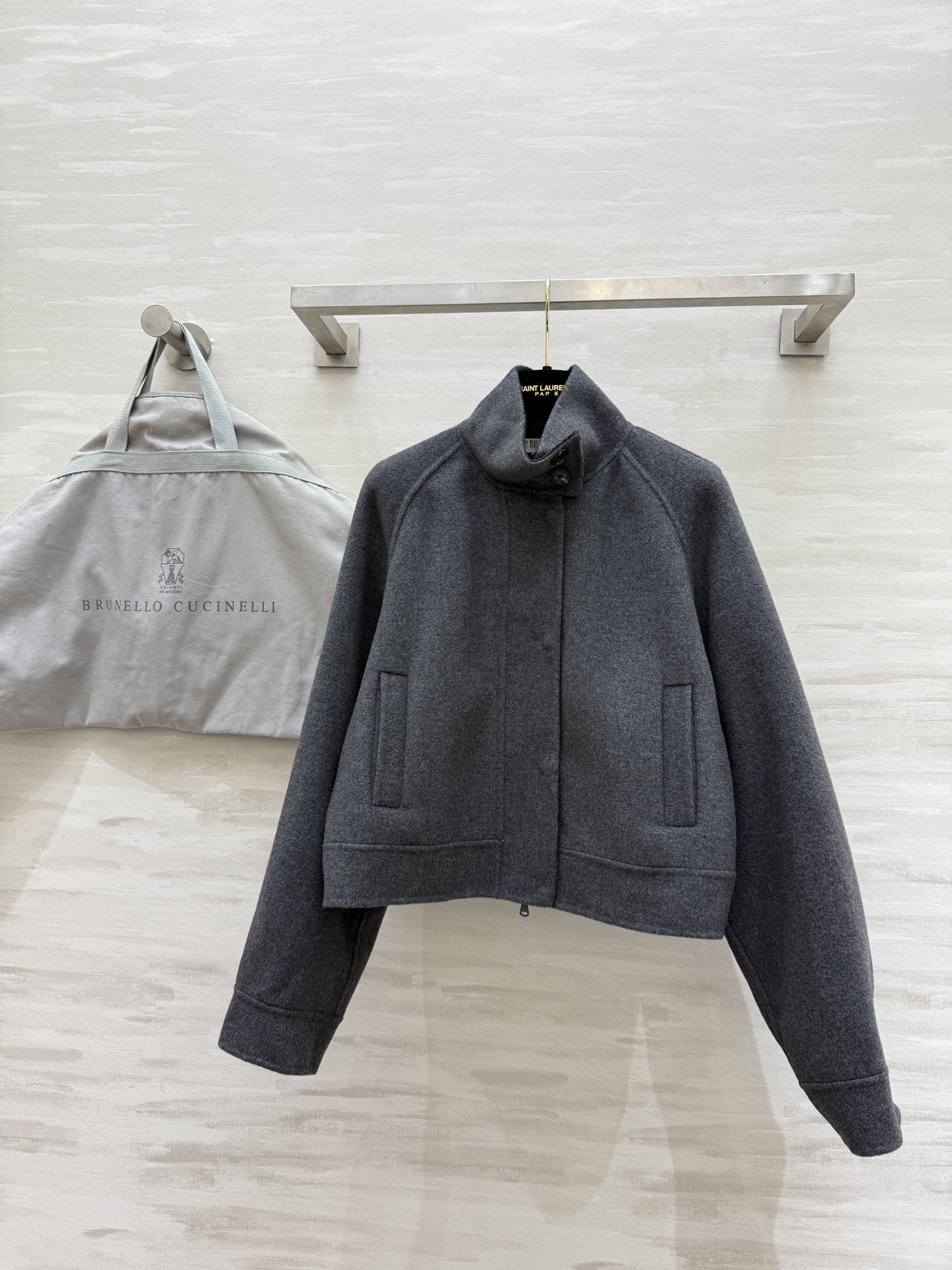 NO:578818,#Brunello Cucunell new autumn and winter double-sided nylon wool jacket, high quality customization, ready for sale, first available sizeS/M/L (S size bust 116, length 49),, brunello cucinelli, jackets & coats, alexander wang19860909#Brunello Cucunell秋冬新款 双面尼羊毛外套 高品质定制 现货首发sizeS/M/L（s码胸围116,衣长49）,,brunello cucinelli,jackets & coats,alexander wang,Women's clothing