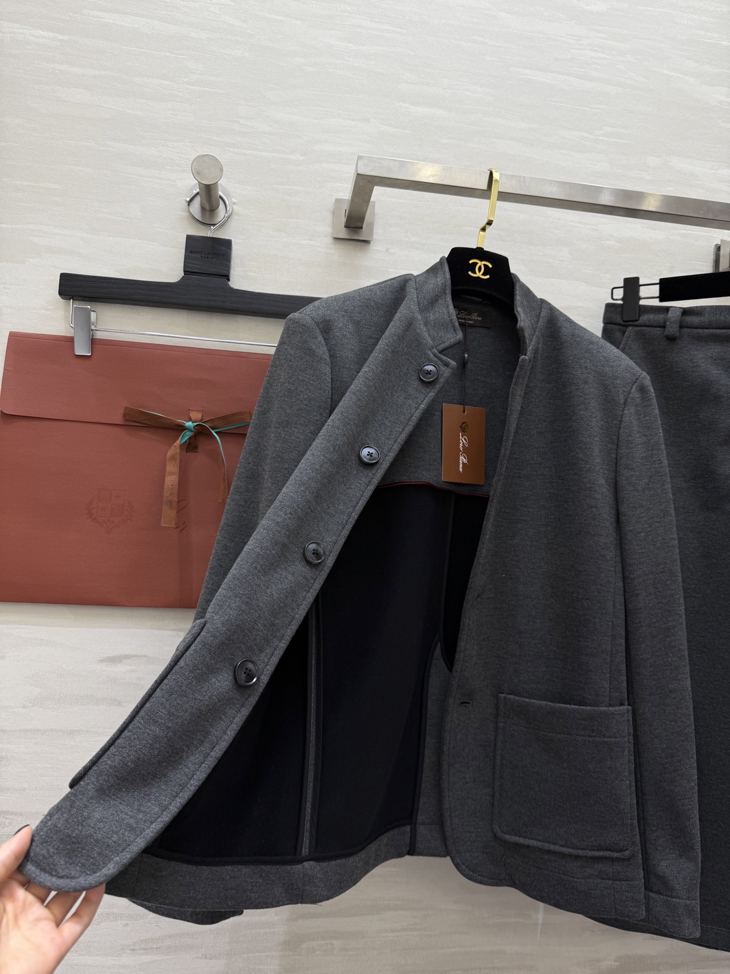 ✨低调奢华顶流| Loro Pian♡老钱风✨将意式精致与东方古典完美碰撞，高品质定制 分开发售！siz