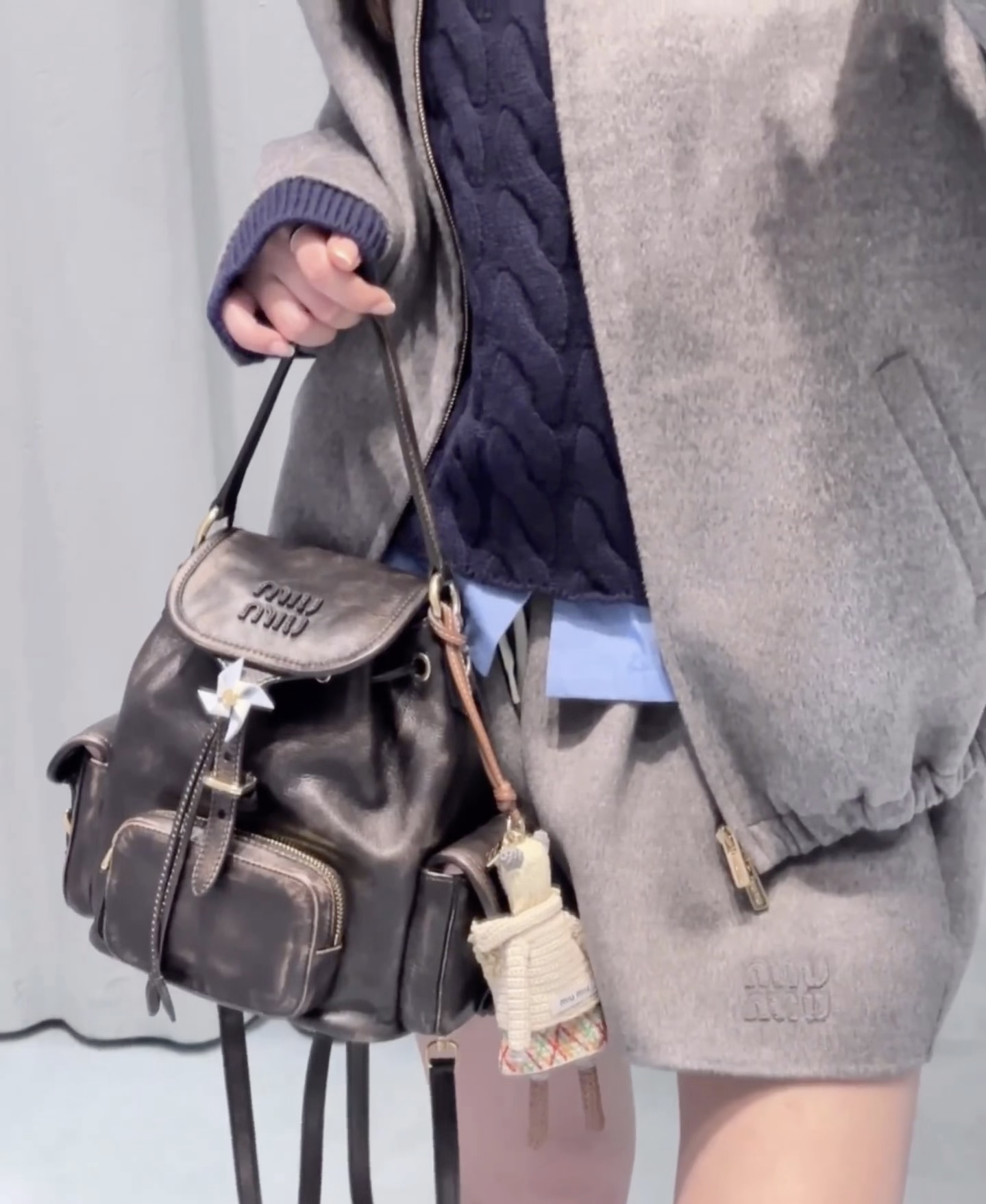 #Miu系双面呢半裙 浅灰色高智感穿搭 高品质定制 现货首发size：S/M/L（s码腰围：72，裙长：