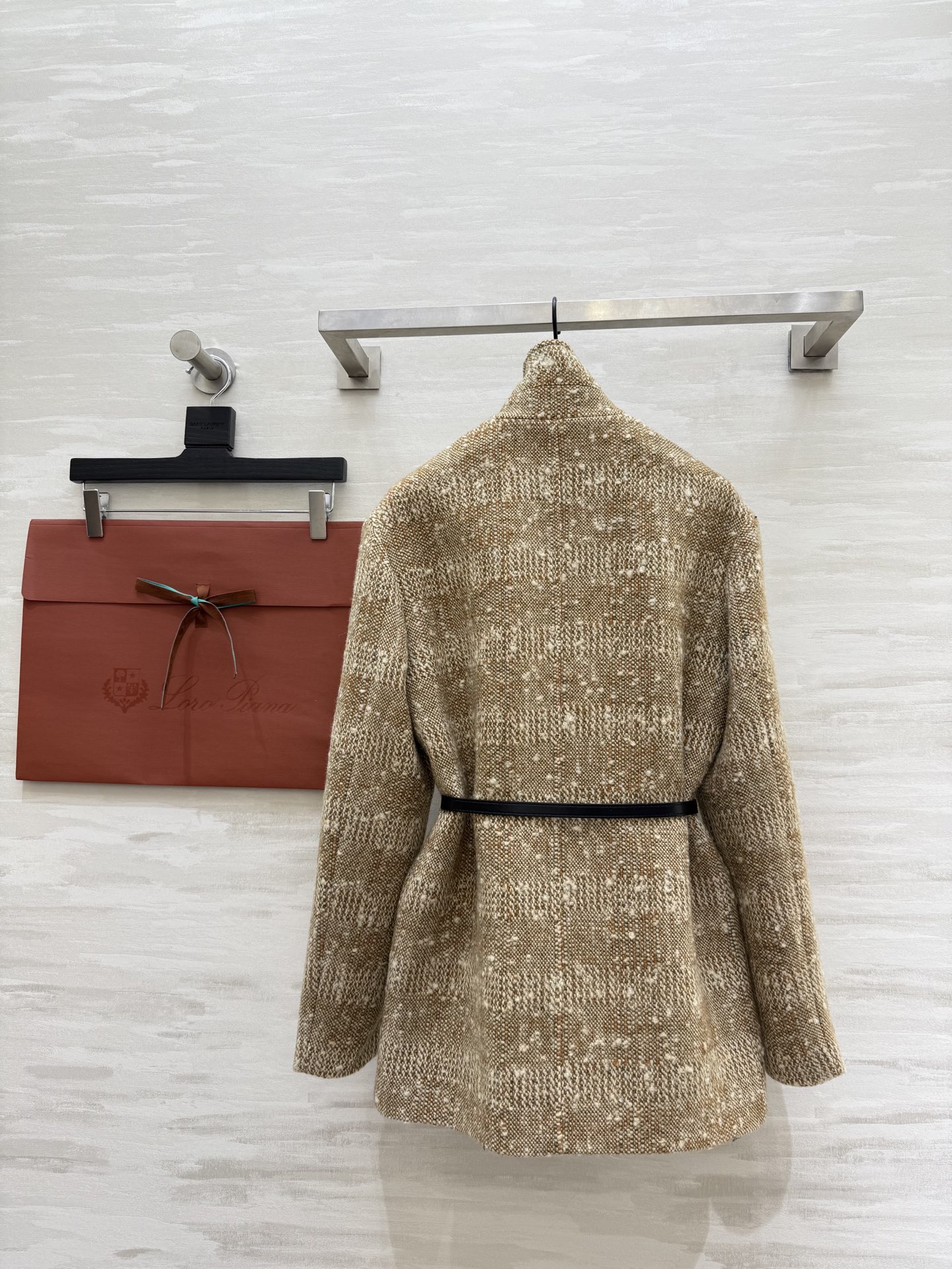 #Loro Pian♡²⁵秋冬系列🤎 羊毛花呢外套 细节处的精致感 高品质定制 现货首发size：S/M