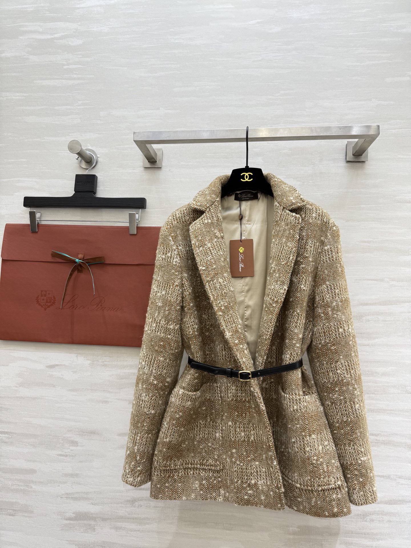 #Loro Pian♡²⁵秋冬系列🤎 羊毛花呢外套 细节处的精致感 高品质定制 现货首发size：S/M