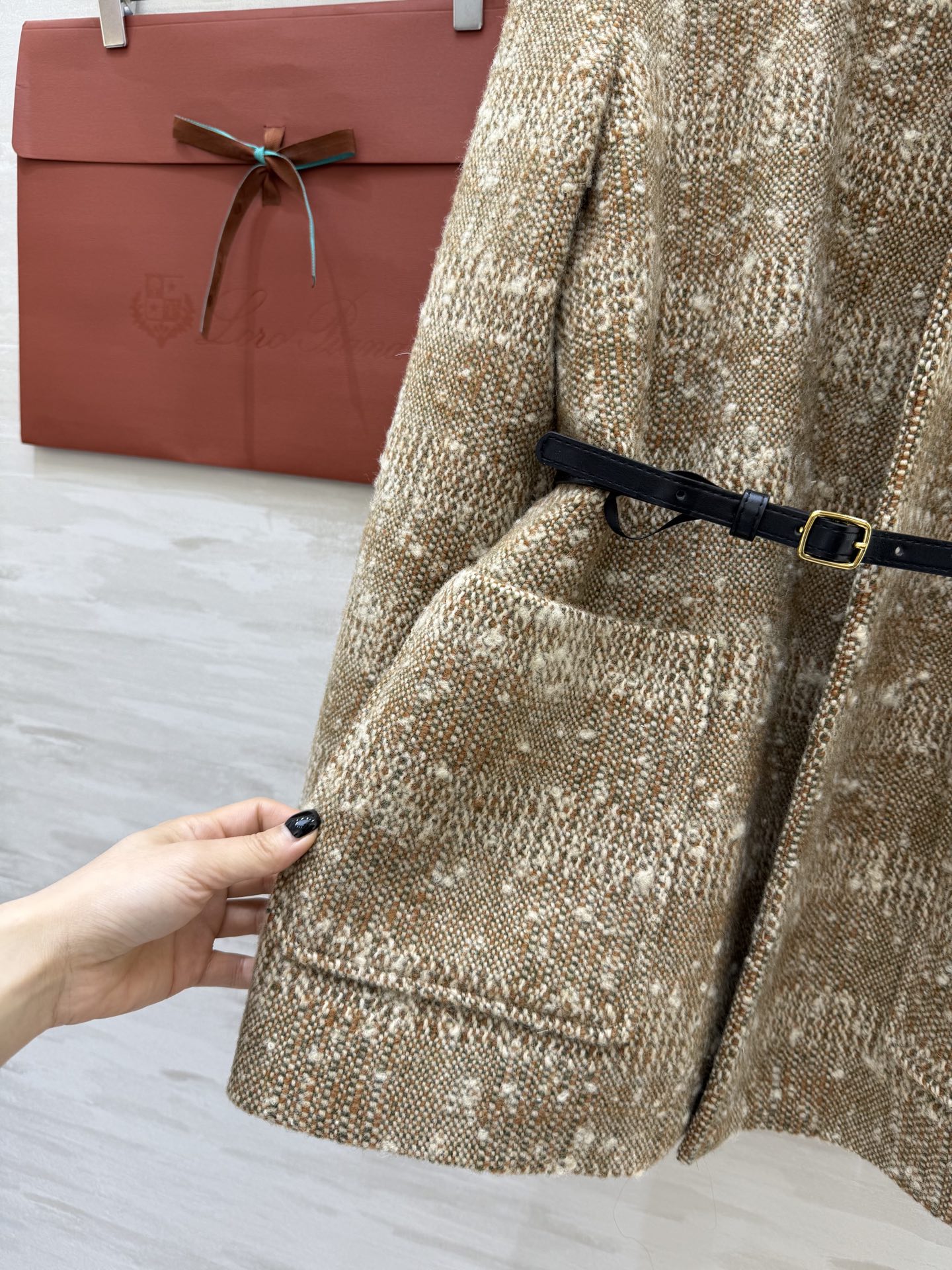 #Loro Pian♡²⁵秋冬系列🤎 羊毛花呢外套 细节处的精致感 高品质定制 现货首发size：S/M