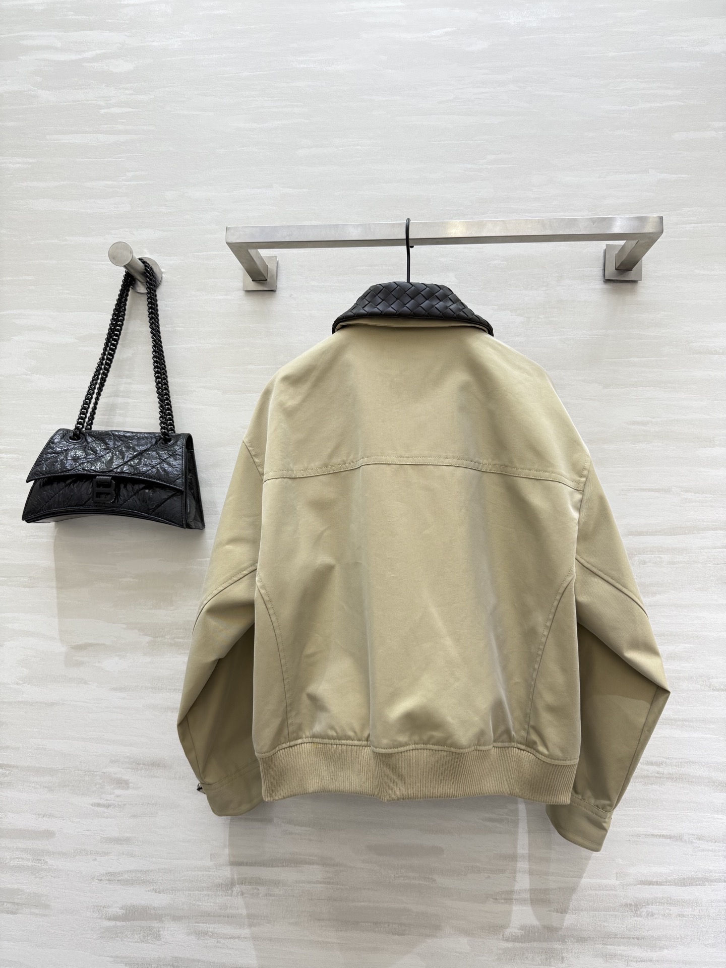 #Bottega Venet♡²⁵秋冬新款夹克外套 手工编织皮领 可拆卸 复古贵气or清爽利落随心切换！