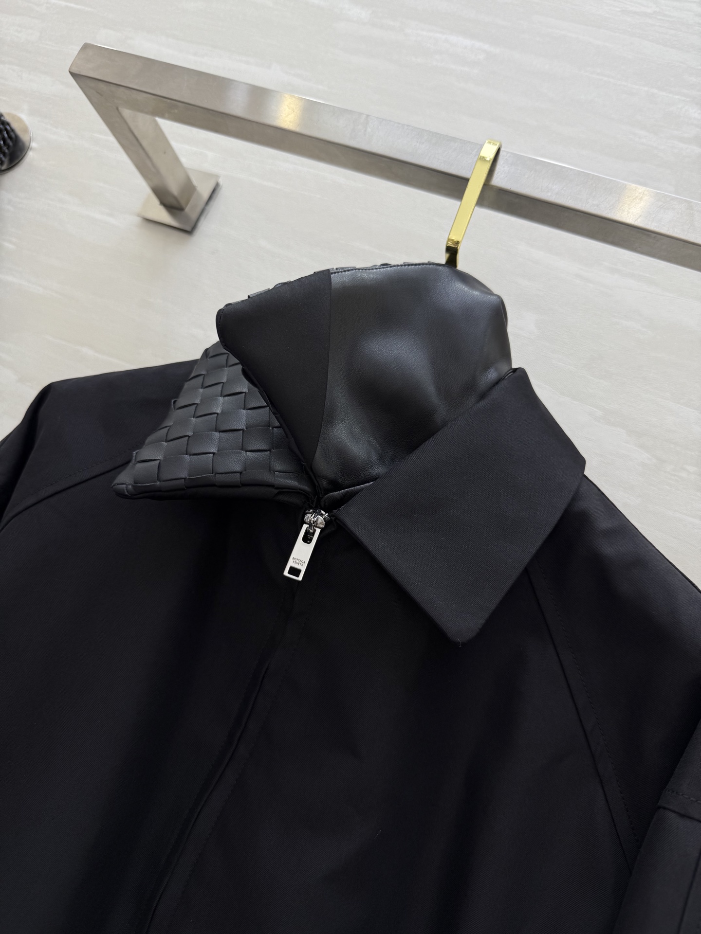 #Bottega Venet♡²⁵秋冬新款夹克外套 手工编织皮领 可拆卸 复古贵气or清爽利落随心切换！