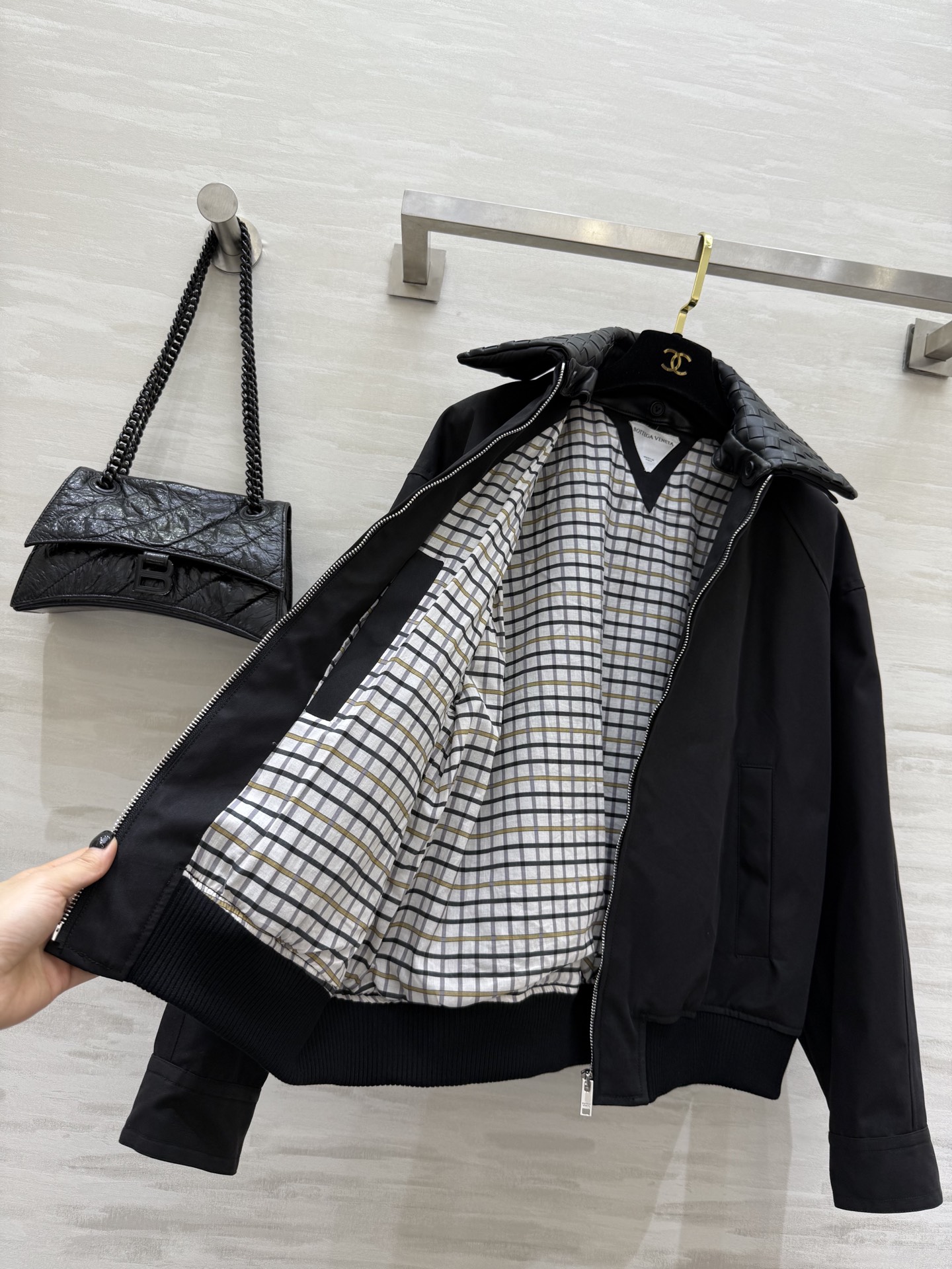 #Bottega Venet♡²⁵秋冬新款夹克外套 手工编织皮领 可拆卸 复古贵气or清爽利落随心切换！