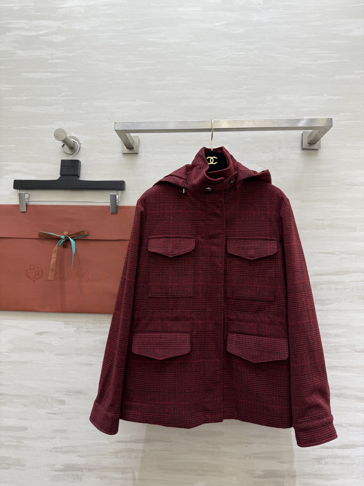 NO:591030,#Loro Pian 25/26 series wool plaid hooded jacket, high quality custom-made, available now, sizeS/M/L (S size shoulder width 40, chest 102, length 61),,loro piana,jackets & coats,hats,alexander wang19860909#Loro Pian 25/26系列 羊毛格纹连帽外套 高品质定制 现货首发sizeS/M/L（s码肩宽40,胸围102,衣长61）,,loro piana,jackets & coats,hats,alexander wang,Women's clothing