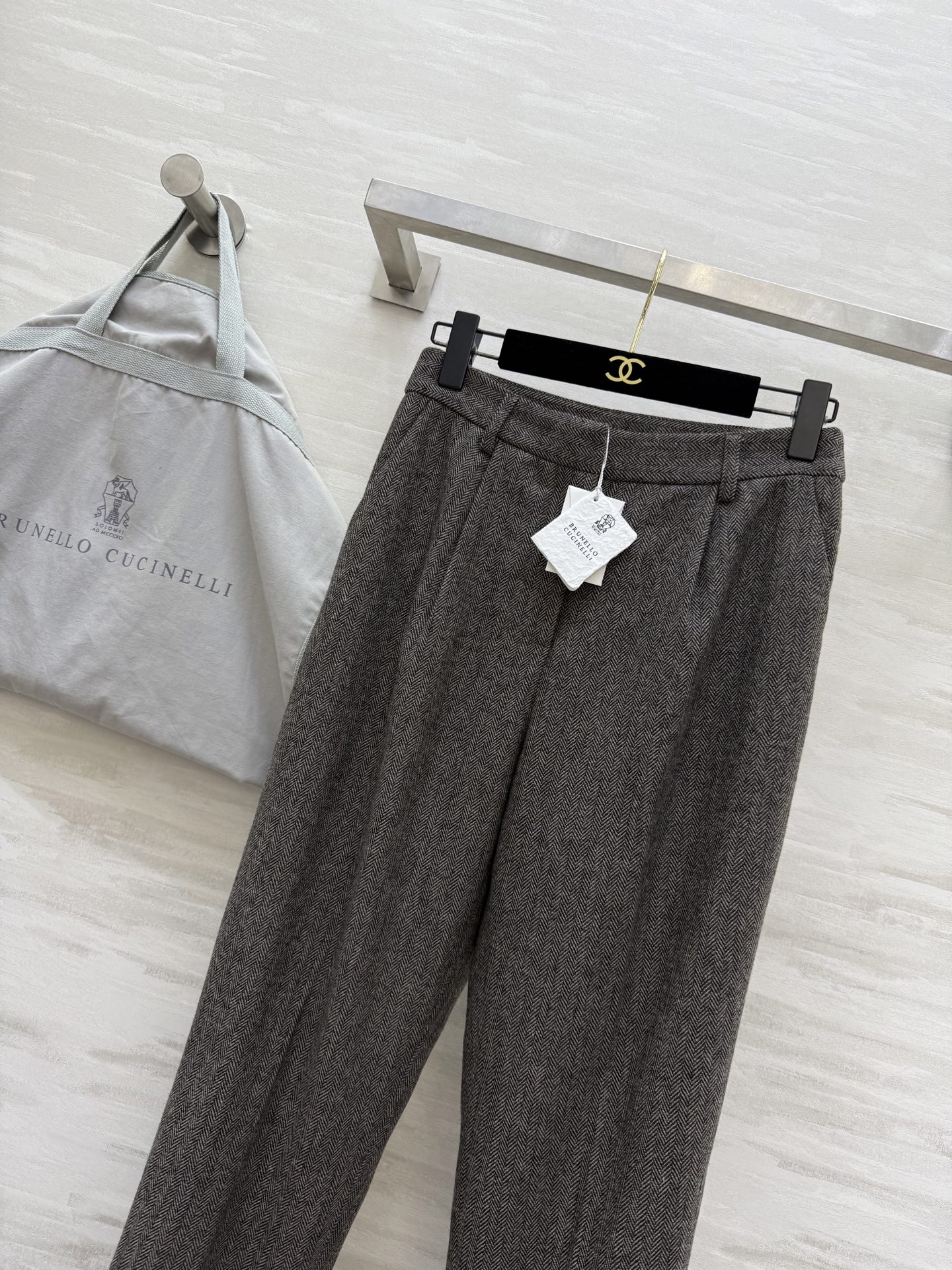 #BC²⁵秋冬新款 羊毛人字纹西裤 高品质定制 现货首发size：S/M/L（s码腰围：66，臀围：98